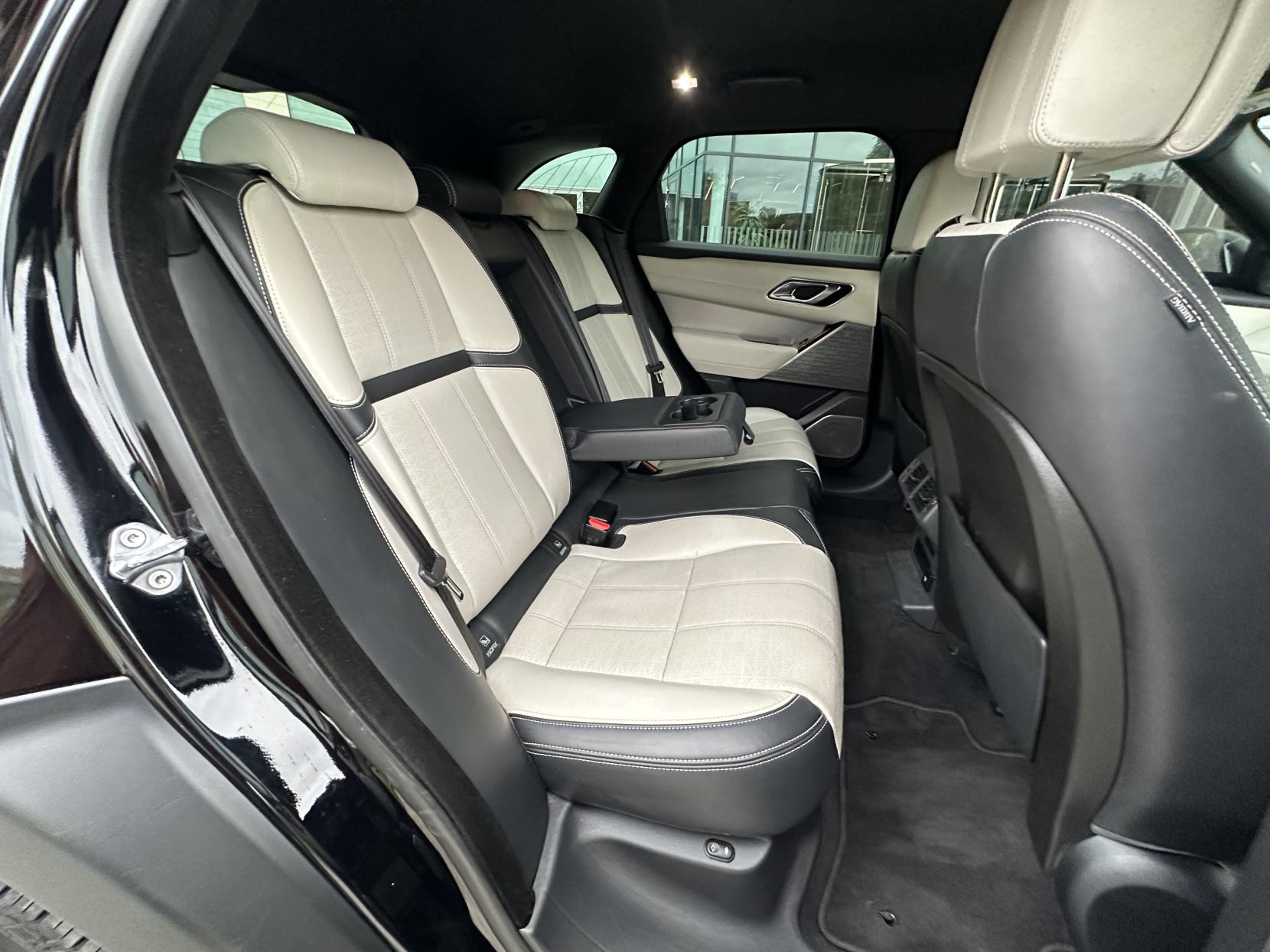 Land Rover Range Rover Velar 2.0 D240 R-Dynamic HSE SUV 5dr Diesel Auto 4WD Euro 6 (s/s) (240 ps)