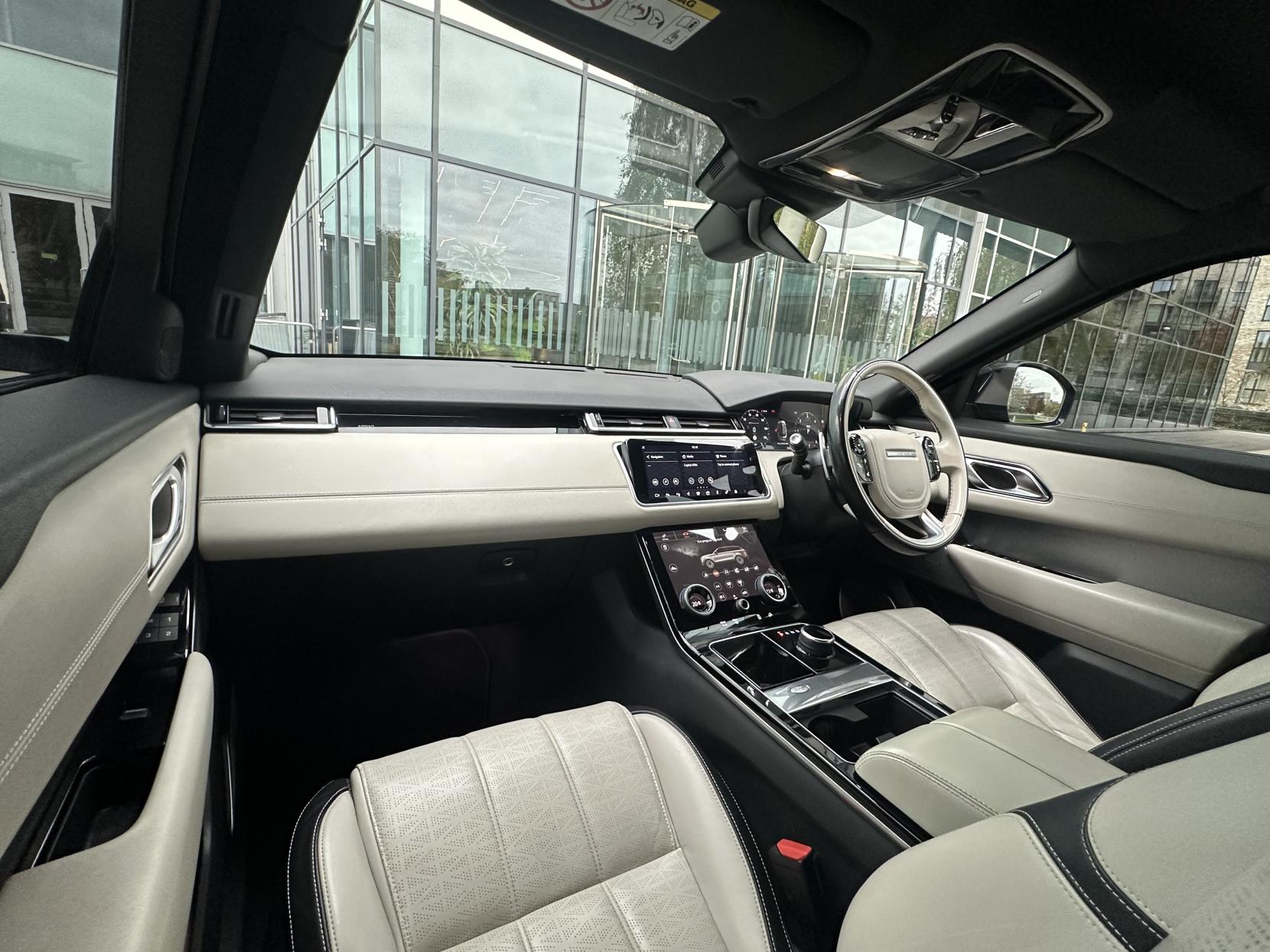 Land Rover Range Rover Velar 2.0 D240 R-Dynamic HSE SUV 5dr Diesel Auto 4WD Euro 6 (s/s) (240 ps)