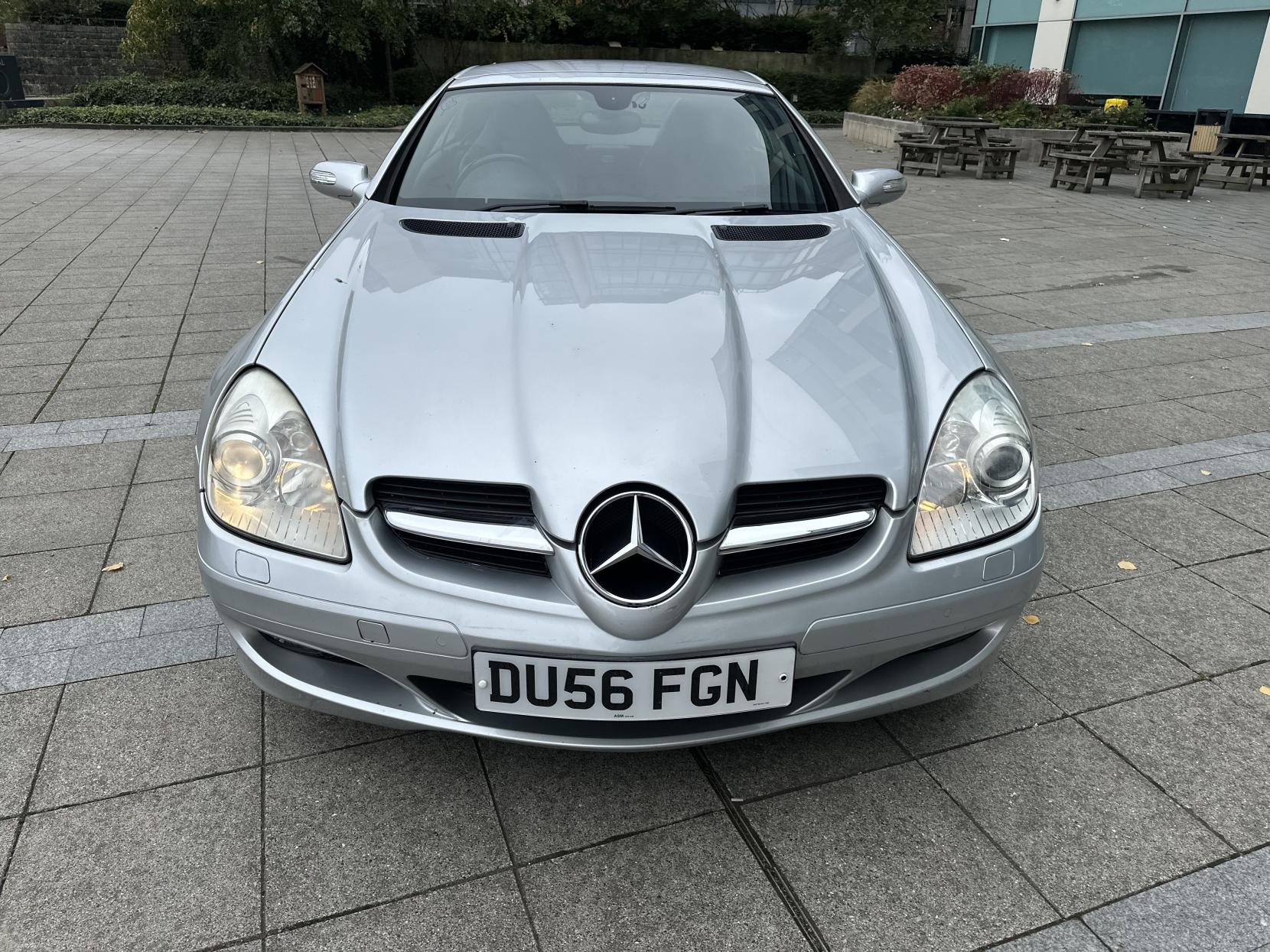 Mercedes-Benz SLK 1.8 SLK200 Kompressor Convertible 2dr Petrol Automatic (211 g/km, 163 bhp)