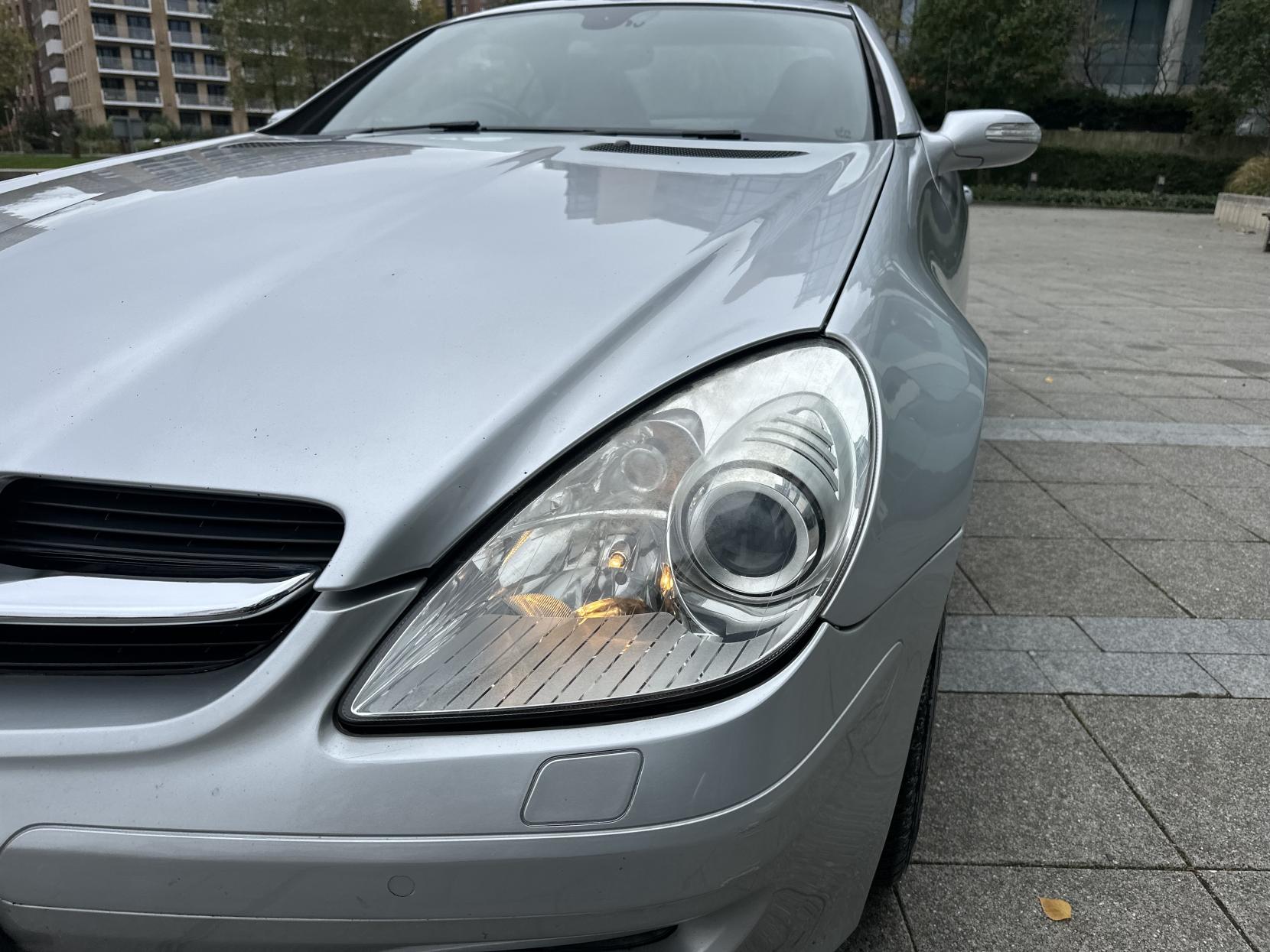 Mercedes-Benz SLK 1.8 SLK200 Kompressor Convertible 2dr Petrol Automatic (211 g/km, 163 bhp)