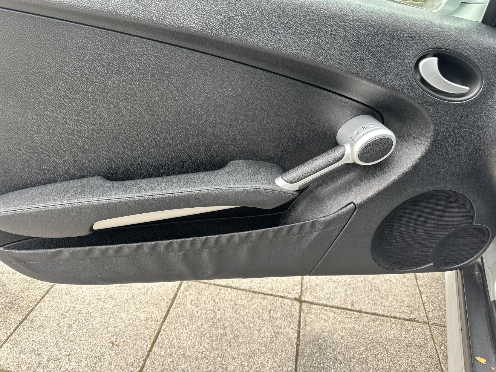 Mercedes-Benz SLK 1.8 SLK200 Kompressor Convertible 2dr Petrol Automatic (211 g/km, 163 bhp)