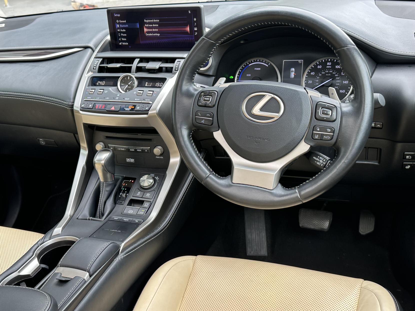 Lexus NX 2.5 300h Premier SUV 5dr Petrol Hybrid E-CVT 4WD Euro 6 (s/s) (197 ps)