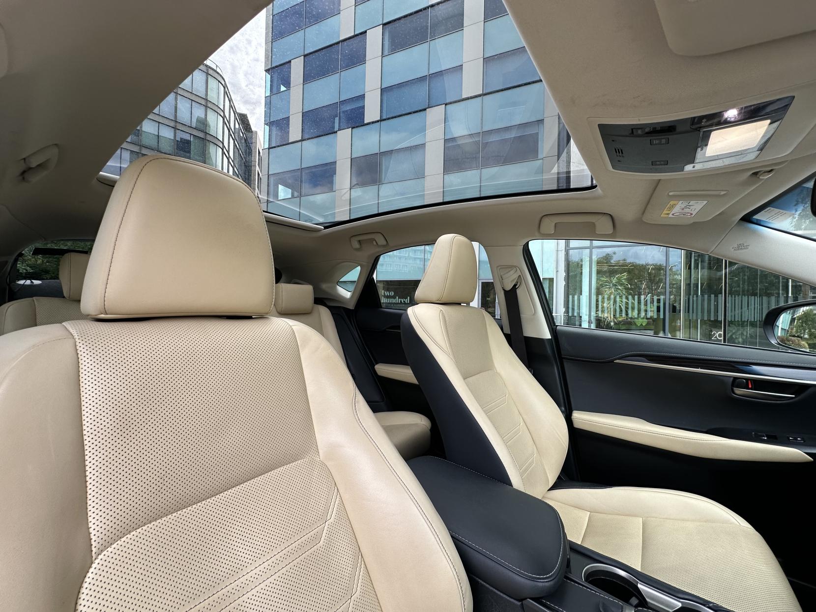 Lexus NX 2.5 300h Premier SUV 5dr Petrol Hybrid E-CVT 4WD Euro 6 (s/s) (197 ps)