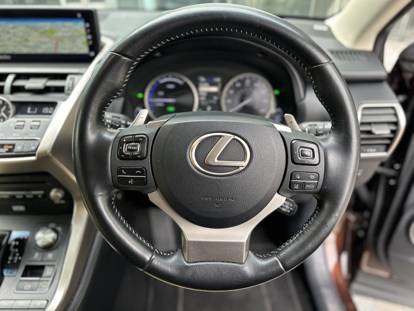 Lexus NX 2.5 300h Premier SUV 5dr Petrol Hybrid E-CVT 4WD Euro 6 (s/s) (197 ps)