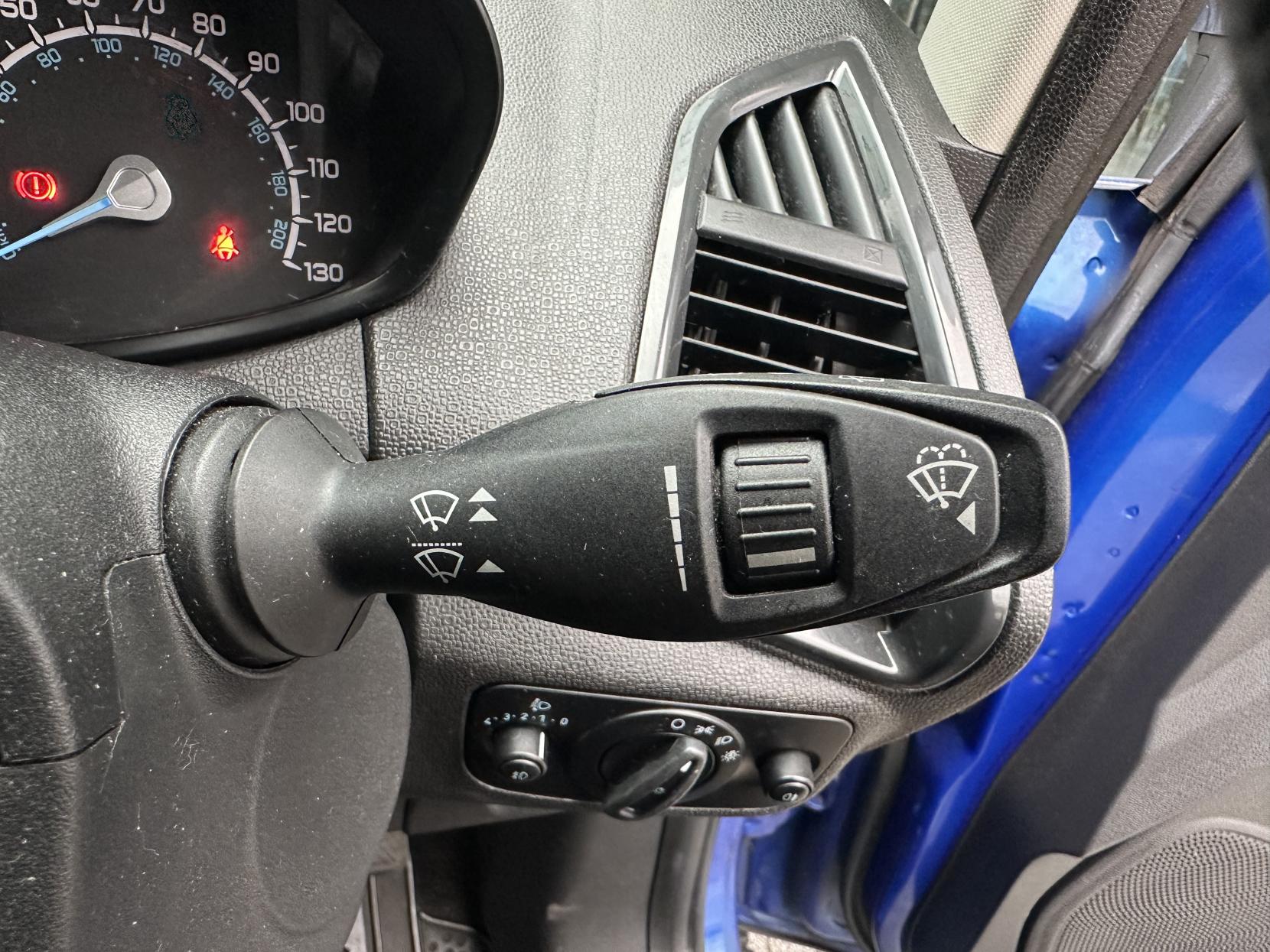 Ford EcoSport 1.0T EcoBoost Titanium SUV 5dr Petrol Manual 2WD Euro 5 (s/s) (125 ps)