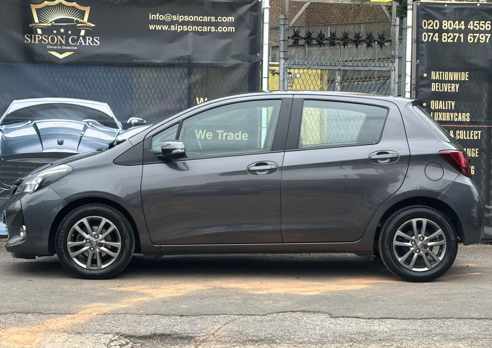 Toyota Yaris 1.33 Dual VVT-i Icon Hatchback 5dr Petrol Multidrive S Euro 5 (99 ps)