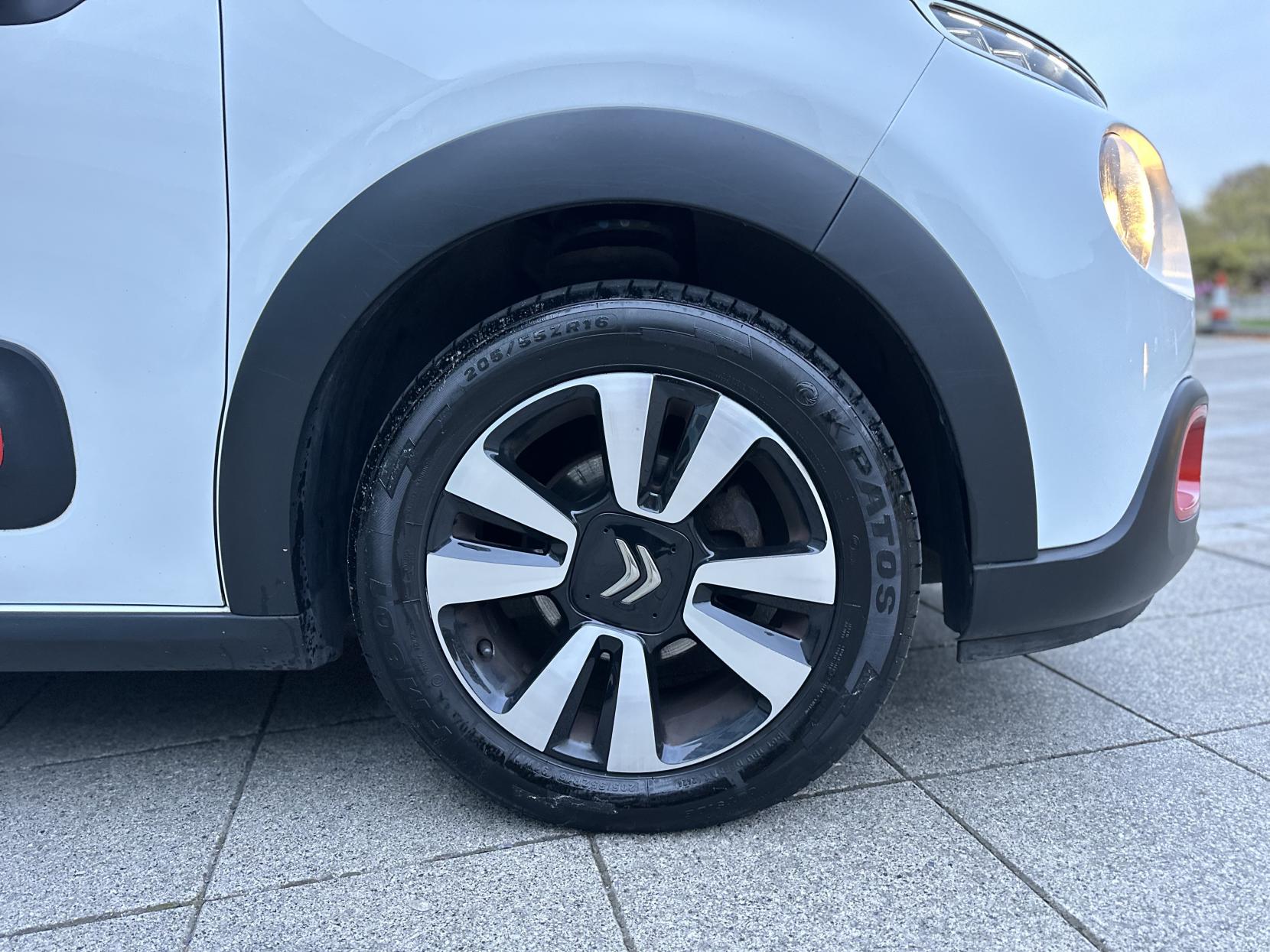 Citroen C3 1.2 PureTech Flair Hatchback 5dr Petrol Manual Euro 6 (82 ps)