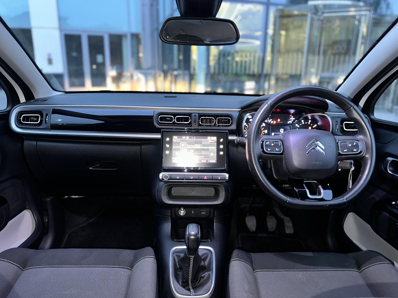 Citroen C3 1.2 PureTech Flair Hatchback 5dr Petrol Manual Euro 6 (82 ps)