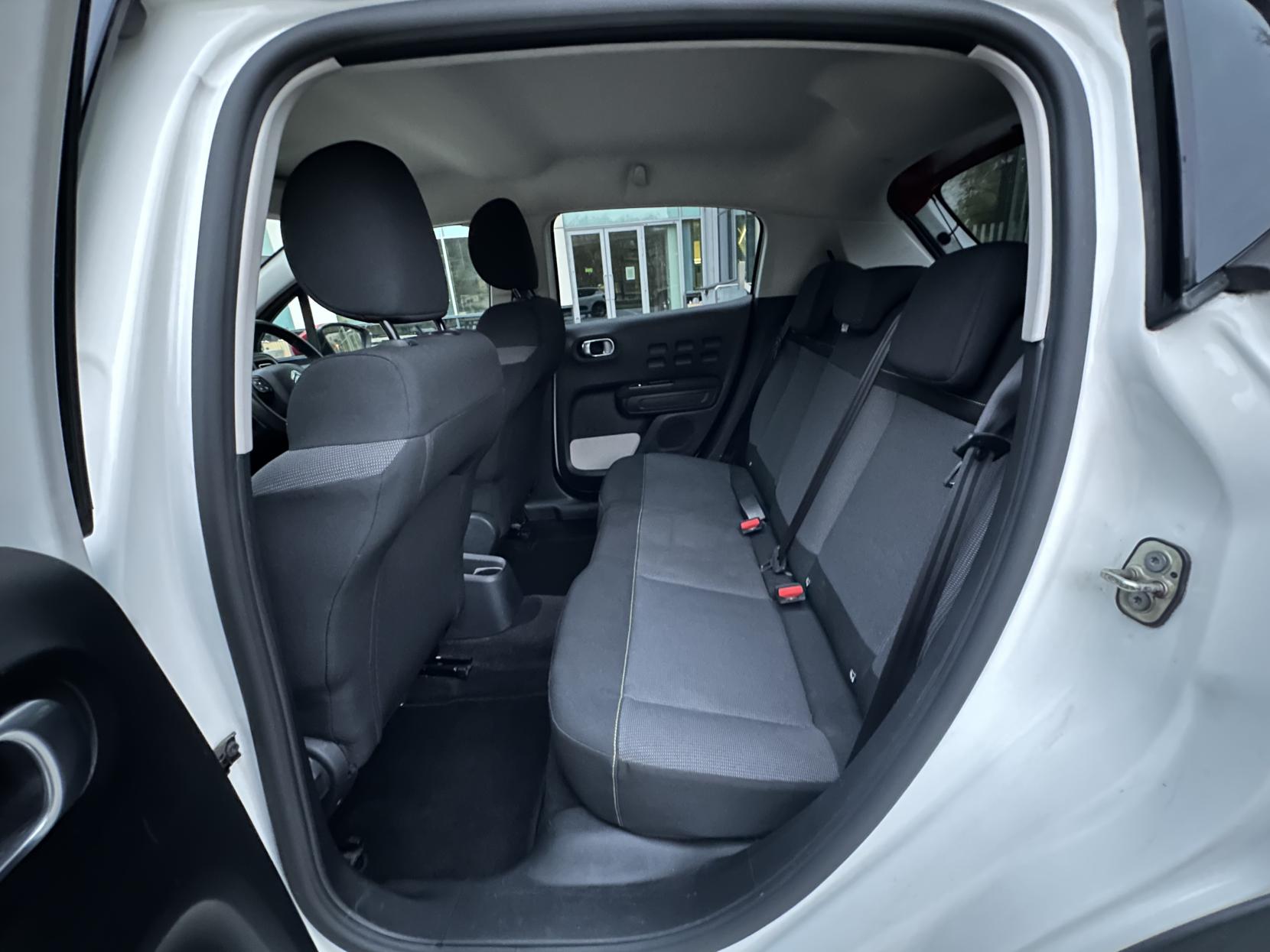 Citroen C3 1.2 PureTech Flair Hatchback 5dr Petrol Manual Euro 6 (82 ps)