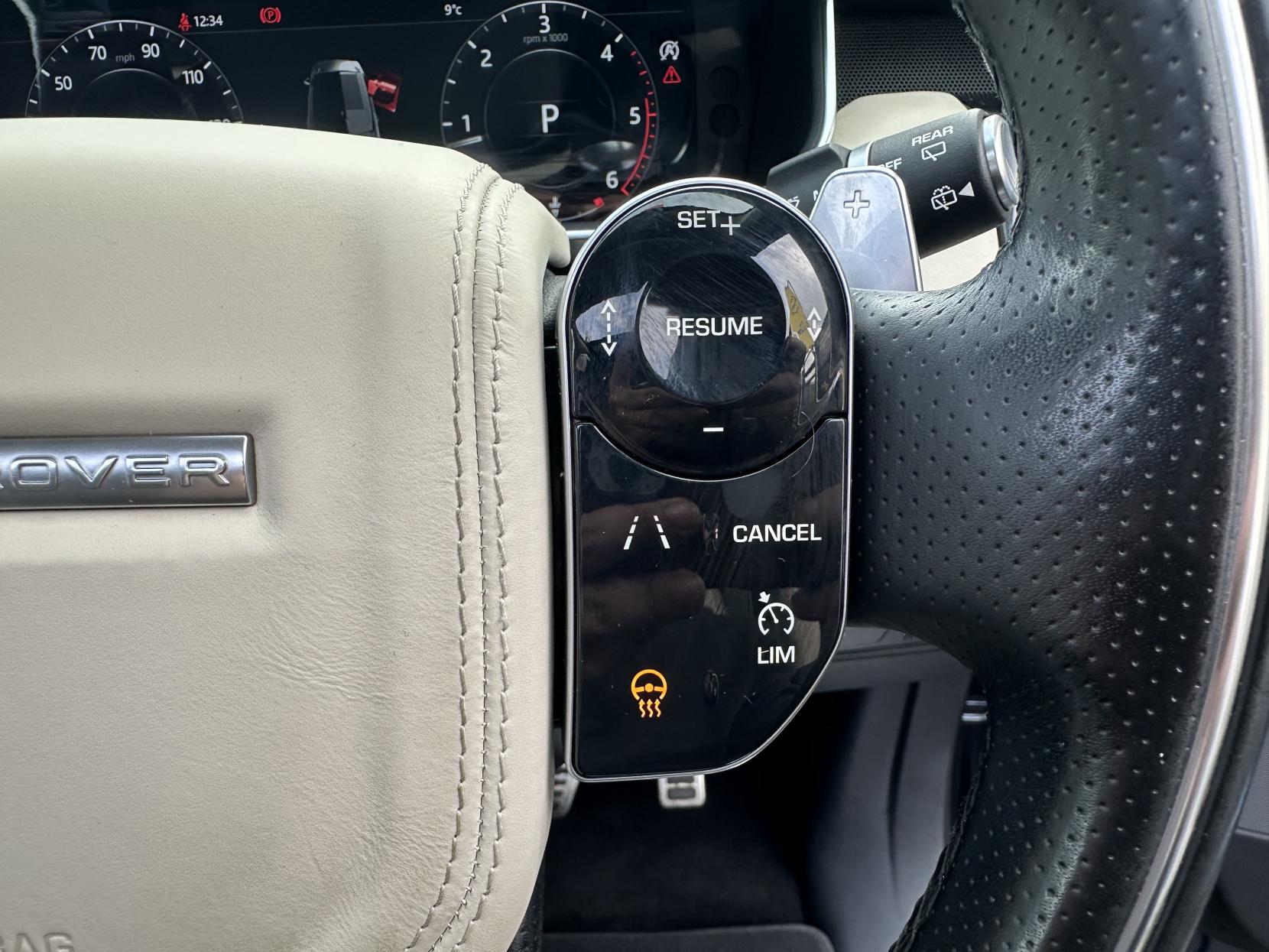 Land Rover Range Rover Sport 3.0 SD V6 Autobiography Dynamic SUV 5dr Diesel Auto 4WD Euro 6 (s/s) (306 ps)