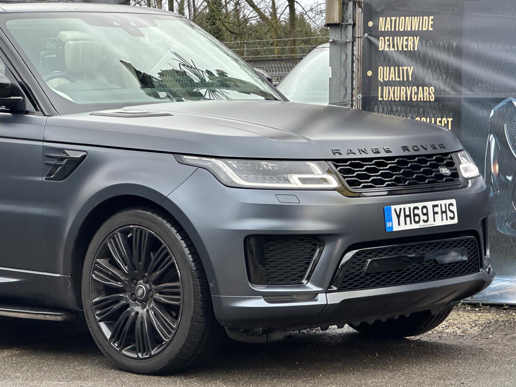 Land Rover Range Rover Sport 3.0 SD V6 Autobiography Dynamic SUV 5dr Diesel Auto 4WD Euro 6 (s/s) (306 ps)
