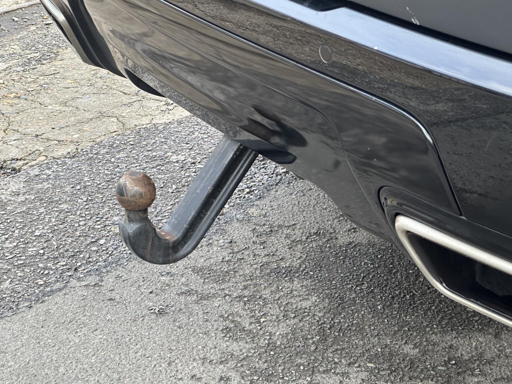 Land Rover Range Rover Sport 3.0 SD V6 Autobiography Dynamic SUV 5dr Diesel Auto 4WD Euro 6 (s/s) (306 ps)