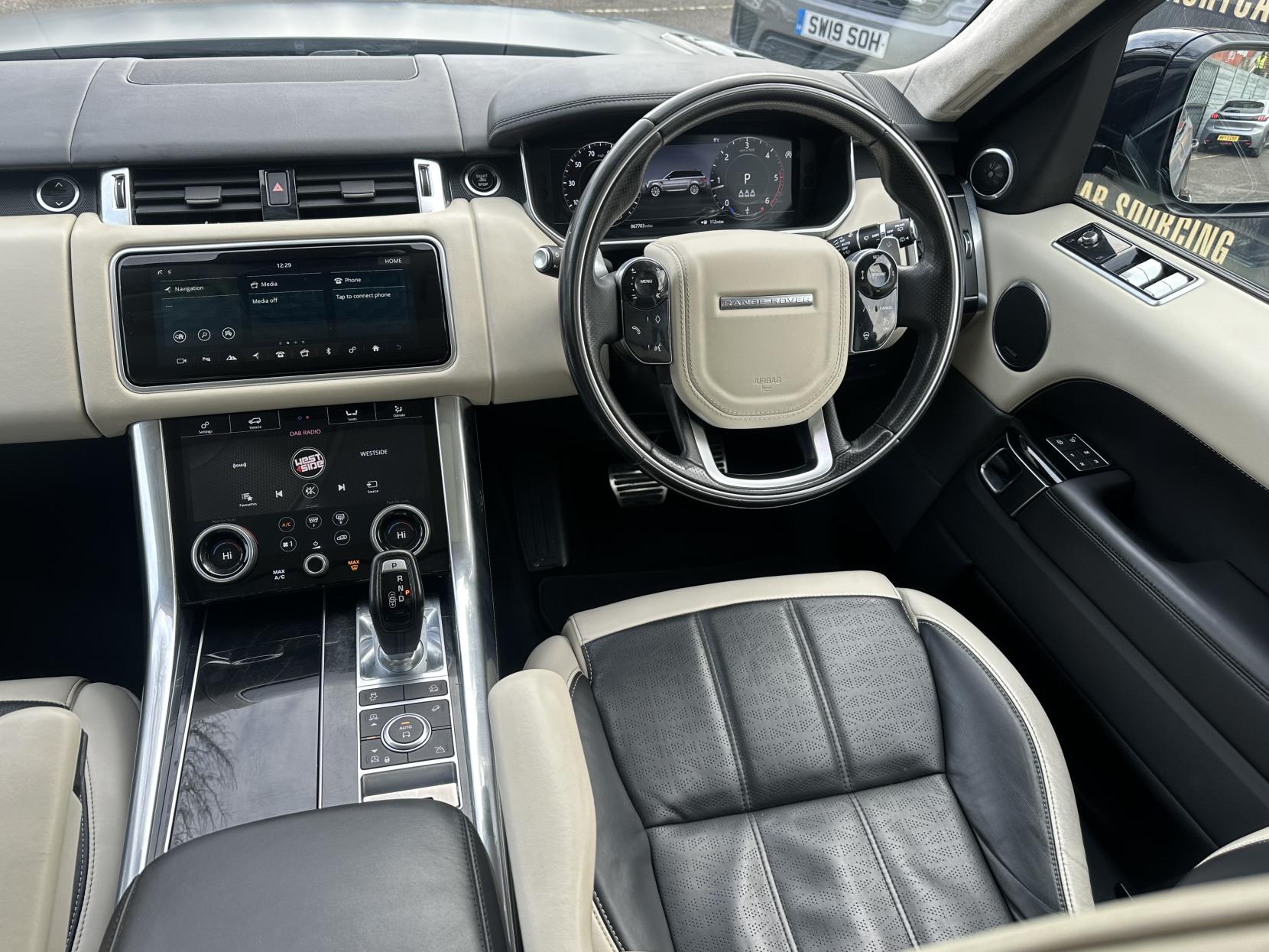 Land Rover Range Rover Sport 3.0 SD V6 Autobiography Dynamic SUV 5dr Diesel Auto 4WD Euro 6 (s/s) (306 ps)