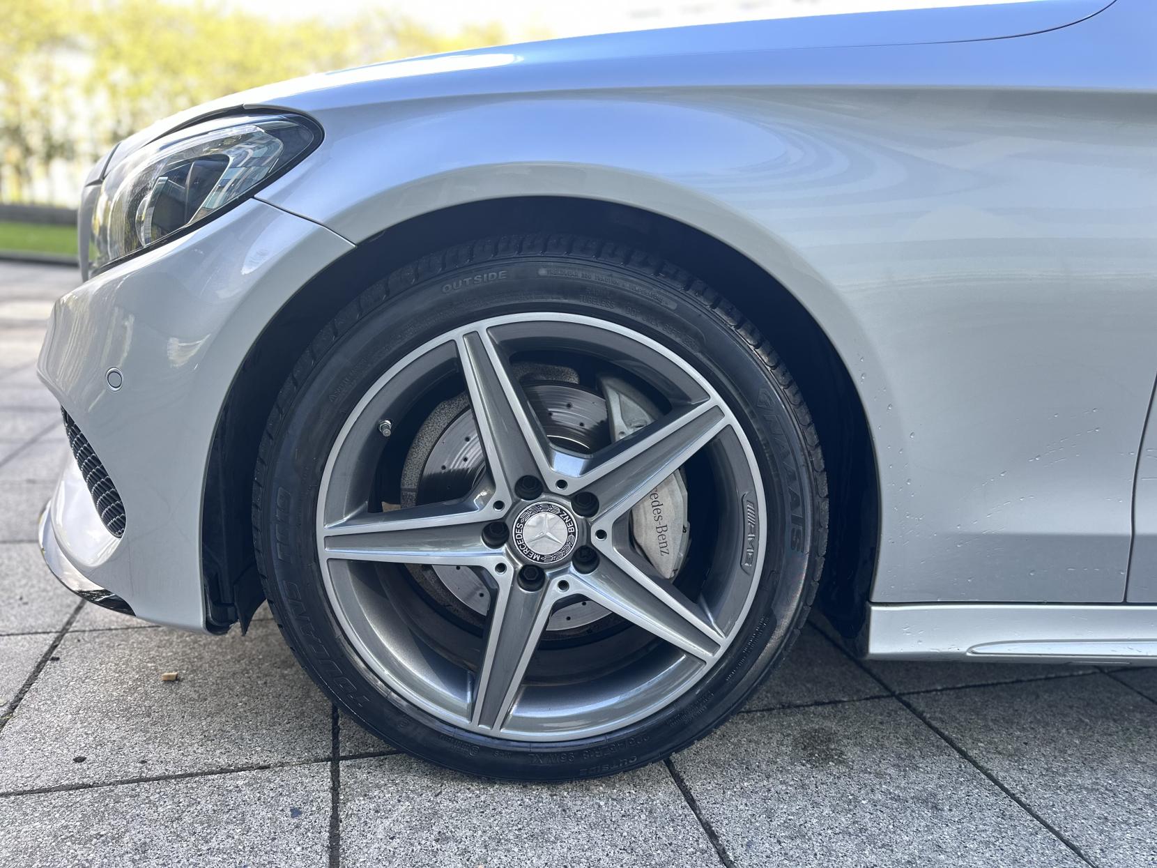 Mercedes-Benz C Class 2.1 C220d AMG Line Coupe 2dr Diesel G-Tronic+ Euro 6 (s/s) (170 ps)