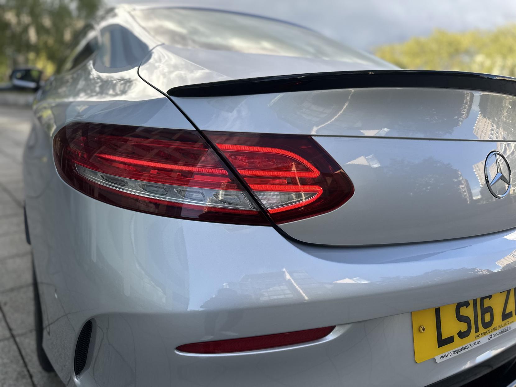 Mercedes-Benz C Class 2.1 C220d AMG Line Coupe 2dr Diesel G-Tronic+ Euro 6 (s/s) (170 ps)