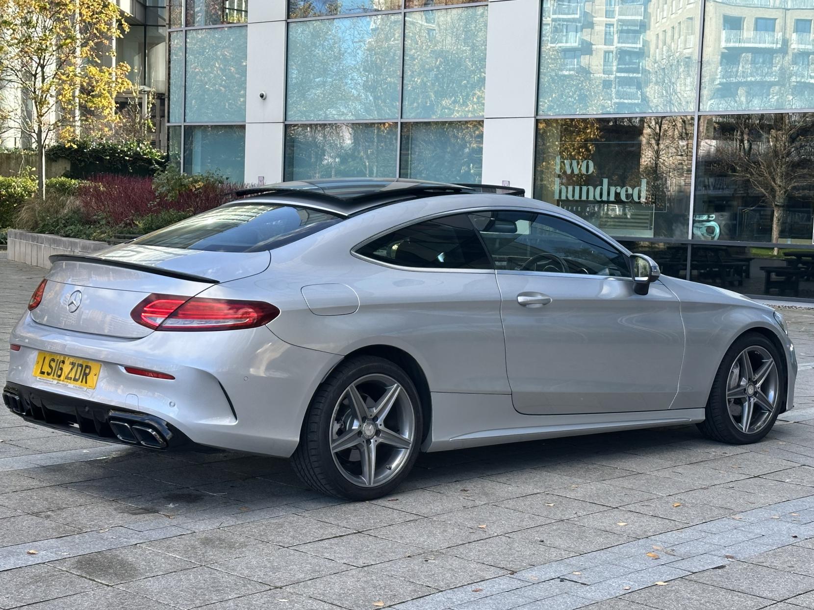 Mercedes-Benz C Class 2.1 C220d AMG Line Coupe 2dr Diesel G-Tronic+ Euro 6 (s/s) (170 ps)