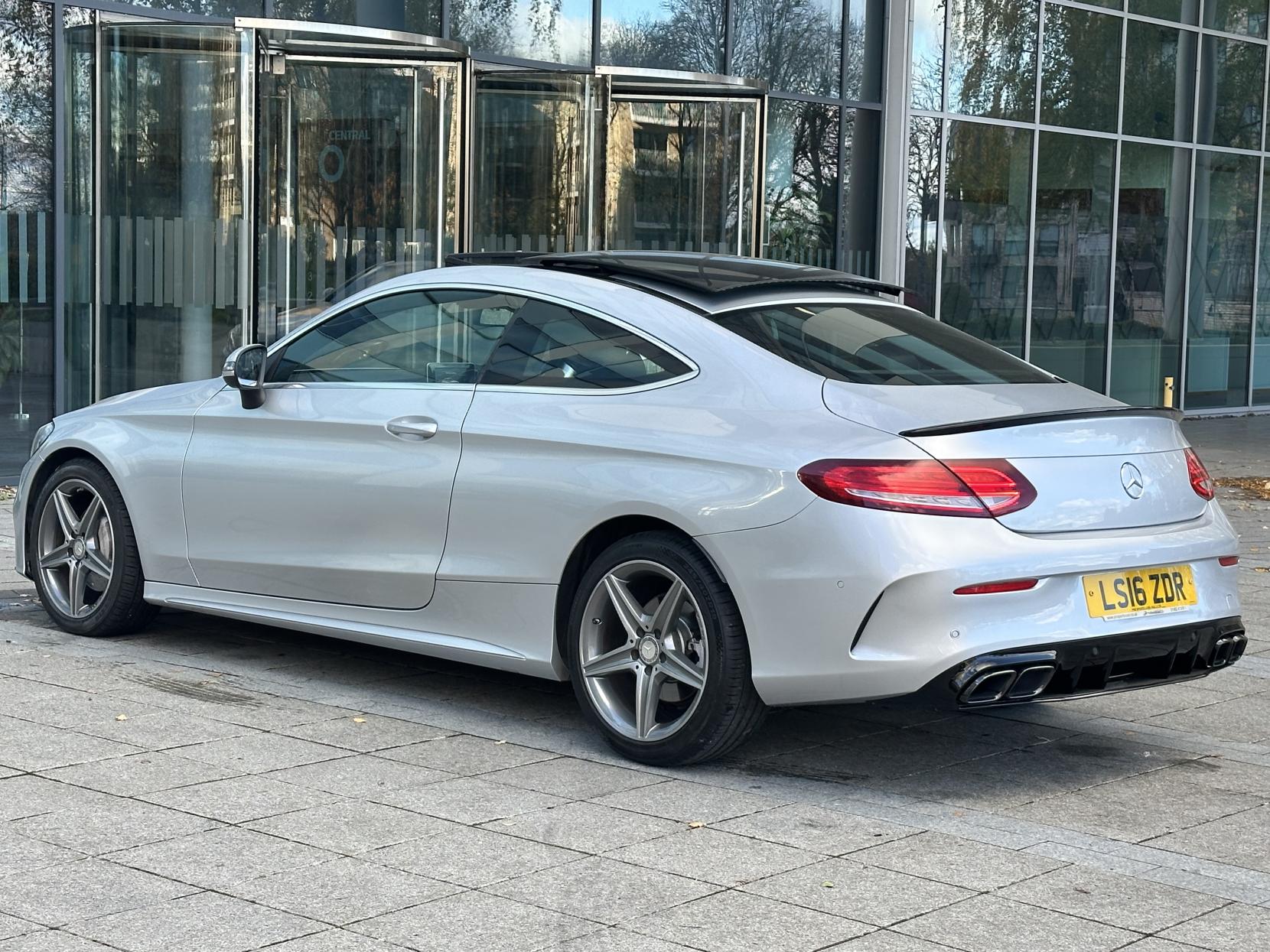 Mercedes-Benz C Class 2.1 C220d AMG Line Coupe 2dr Diesel G-Tronic+ Euro 6 (s/s) (170 ps)