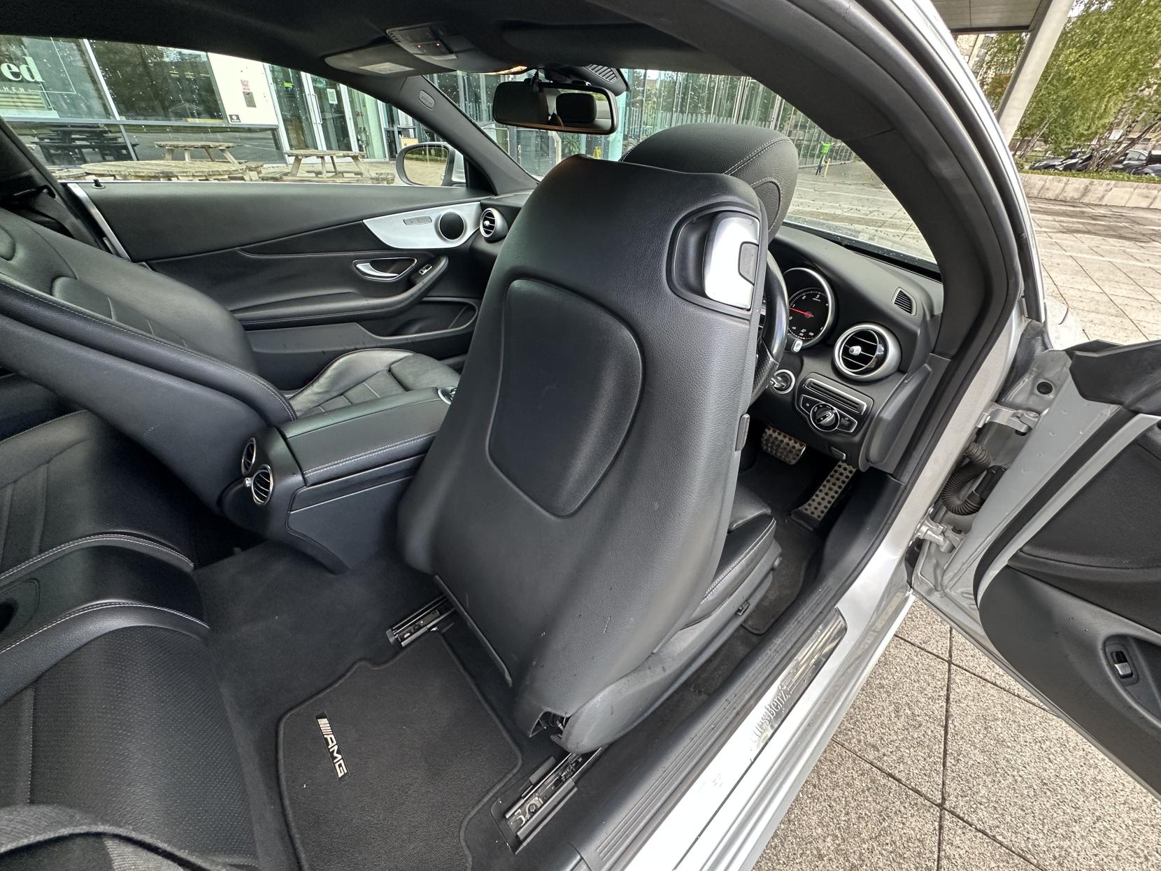 Mercedes-Benz C Class 2.1 C220d AMG Line Coupe 2dr Diesel G-Tronic+ Euro 6 (s/s) (170 ps)
