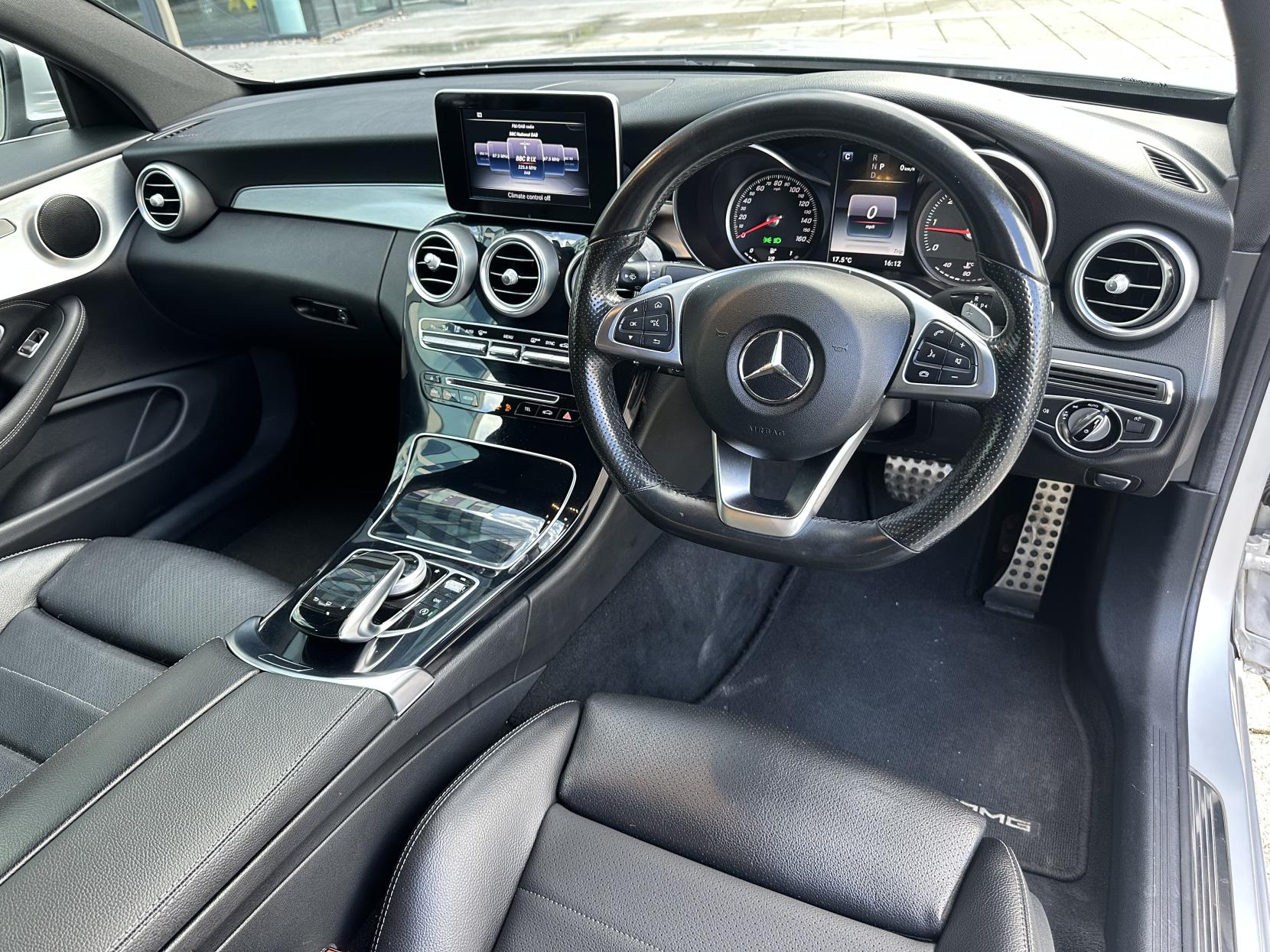 Mercedes-Benz C Class 2.1 C220d AMG Line Coupe 2dr Diesel G-Tronic+ Euro 6 (s/s) (170 ps)