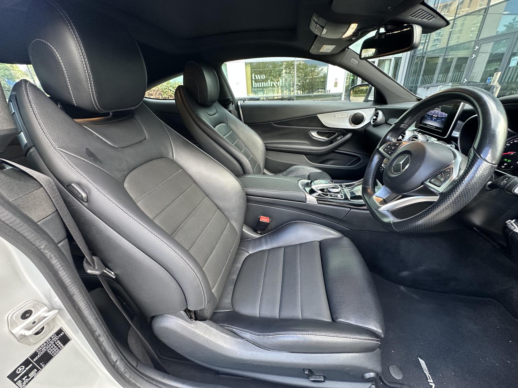Mercedes-Benz C Class 2.1 C220d AMG Line Coupe 2dr Diesel G-Tronic+ Euro 6 (s/s) (170 ps)