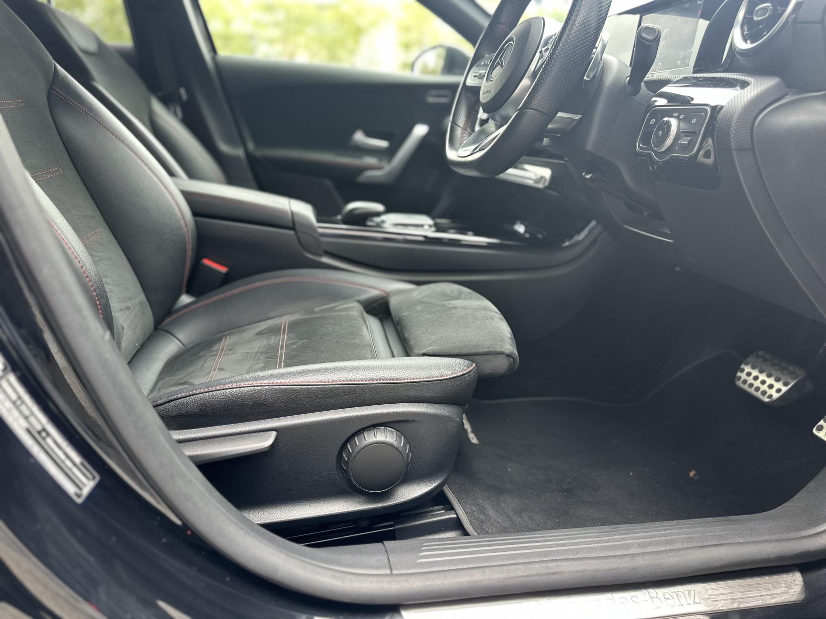 Mercedes-Benz A Class 1.3 A250e 15.6kWh AMG Line Saloon 4dr Petrol Plug-in Hybrid 8G-DCT Euro 6 (s/s) (218 ps)
