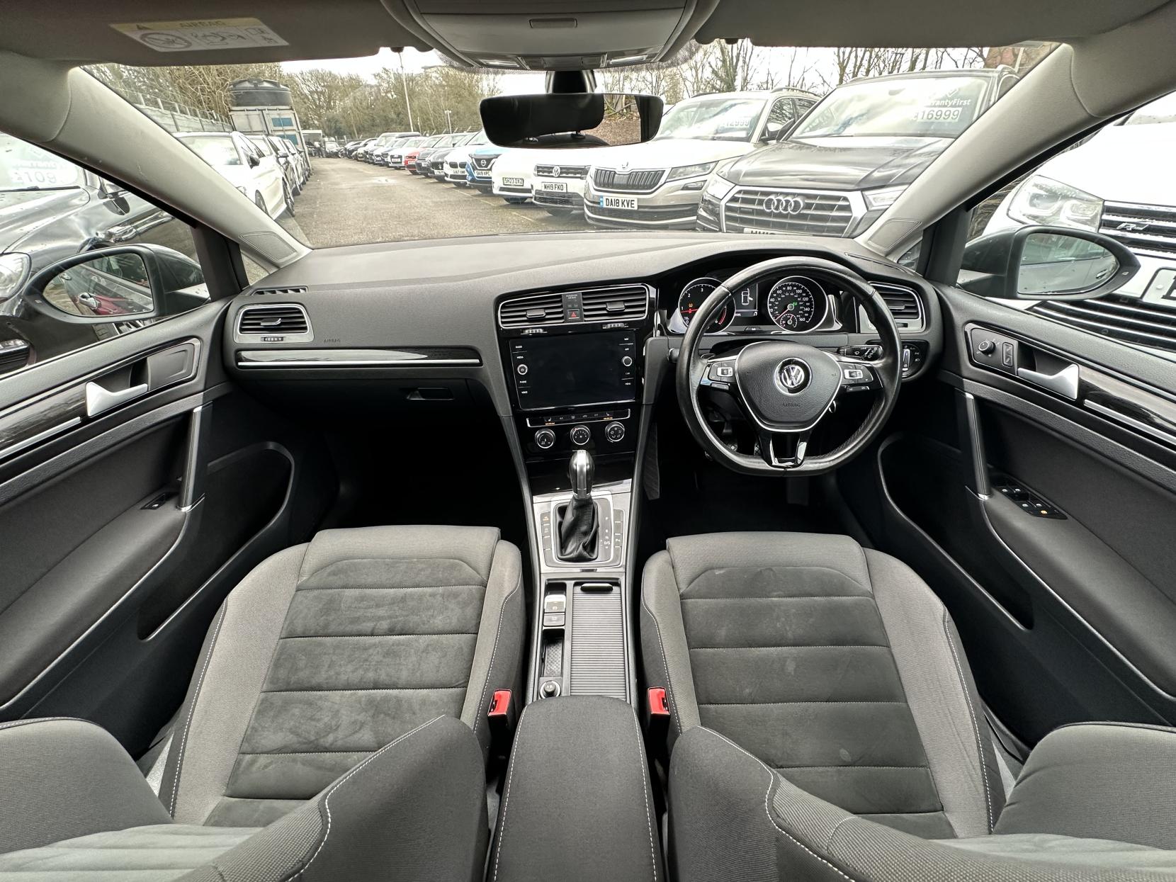 Volkswagen Golf 2.0 TDI BlueMotion Tech GT Hatchback 5dr Diesel DSG Euro 6 (s/s) (150 ps)