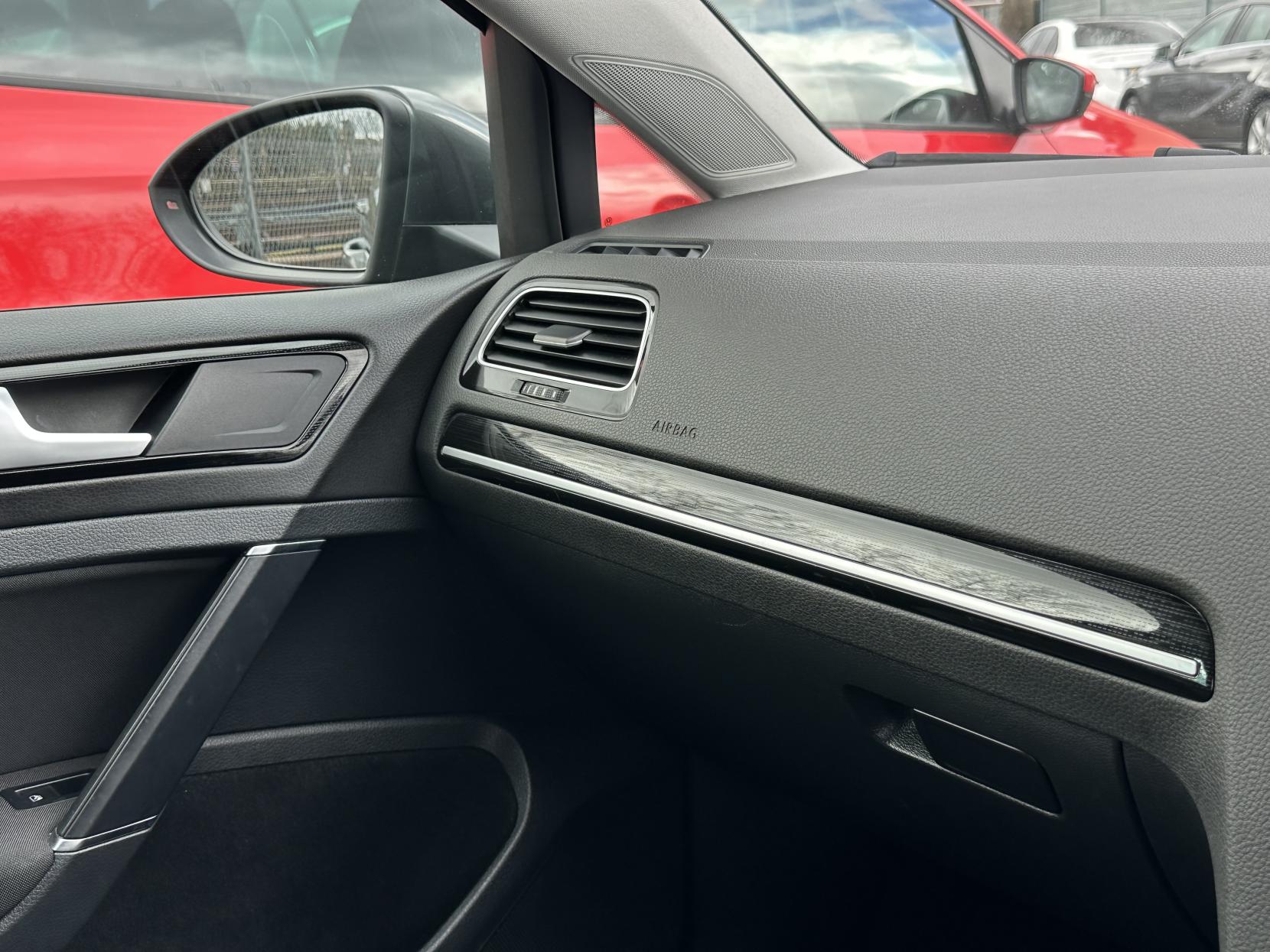 Volkswagen Golf 2.0 TDI BlueMotion Tech GT Hatchback 5dr Diesel DSG Euro 6 (s/s) (150 ps)