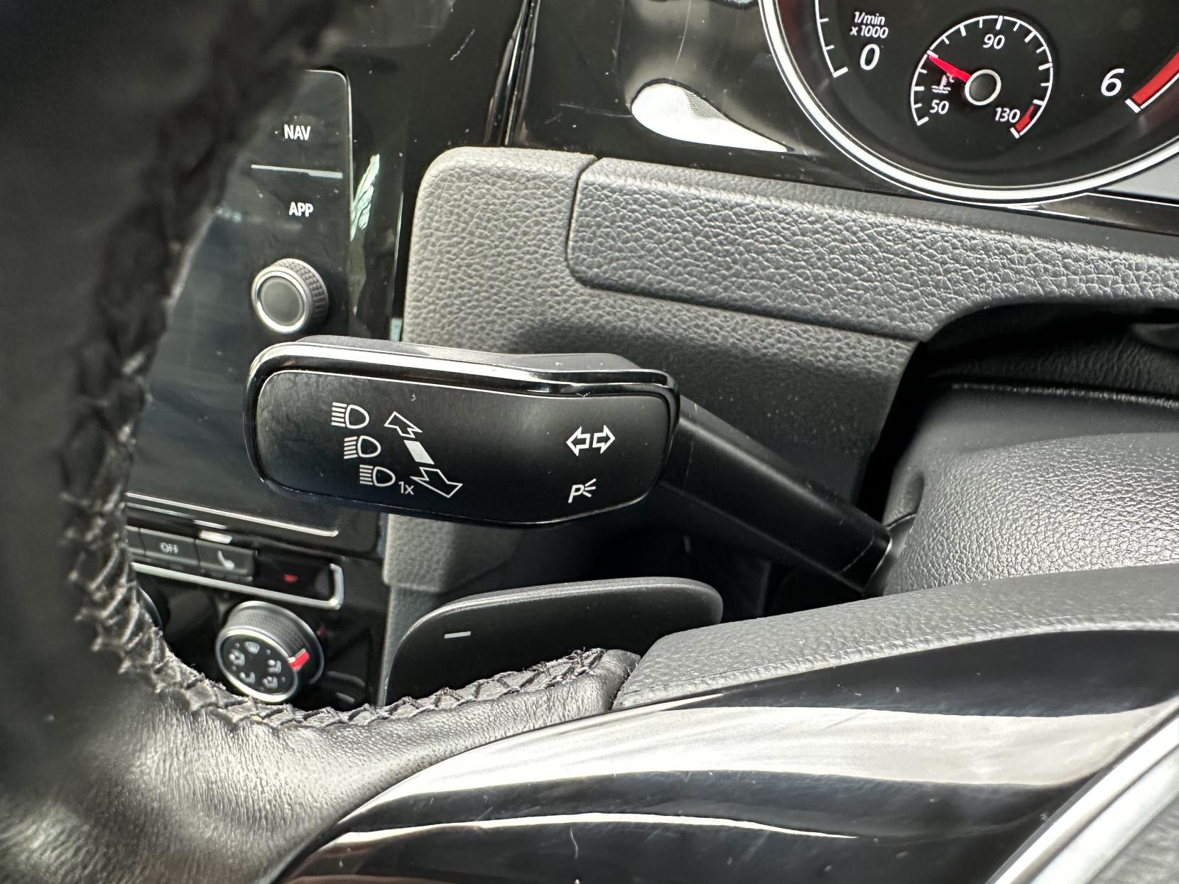 Volkswagen Golf 2.0 TDI BlueMotion Tech GT Hatchback 5dr Diesel DSG Euro 6 (s/s) (150 ps)