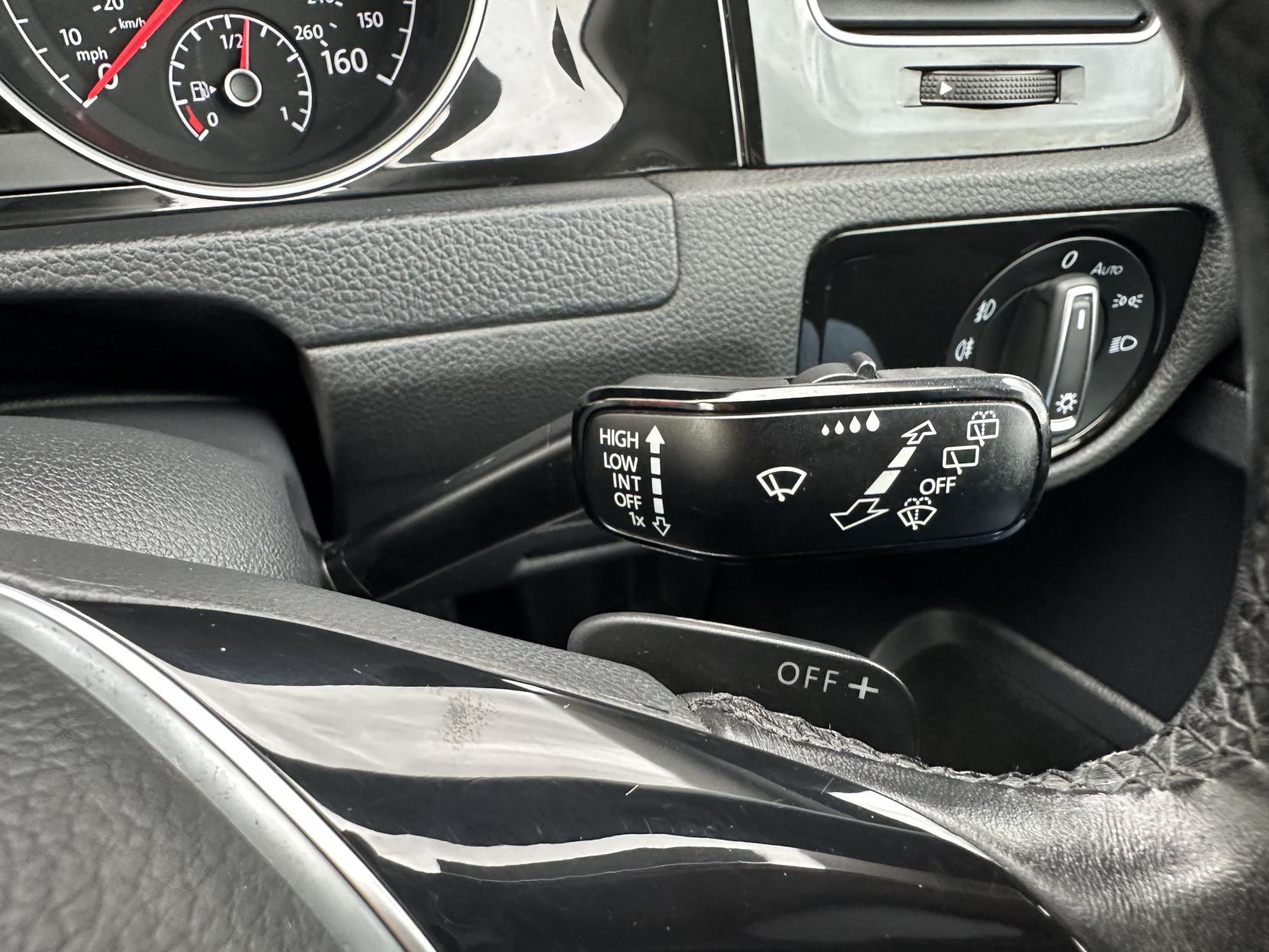 Volkswagen Golf 2.0 TDI BlueMotion Tech GT Hatchback 5dr Diesel DSG Euro 6 (s/s) (150 ps)