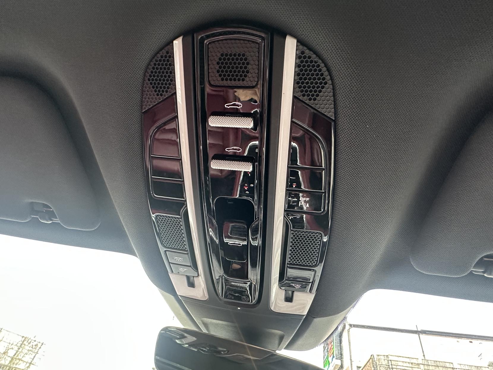 Porsche Panamera 2.9 V6 E-Hybrid 14kWh 4 Saloon 5dr Petrol Plug-in Hybrid PDK 4WD Euro 6 (s/s) (462 ps)