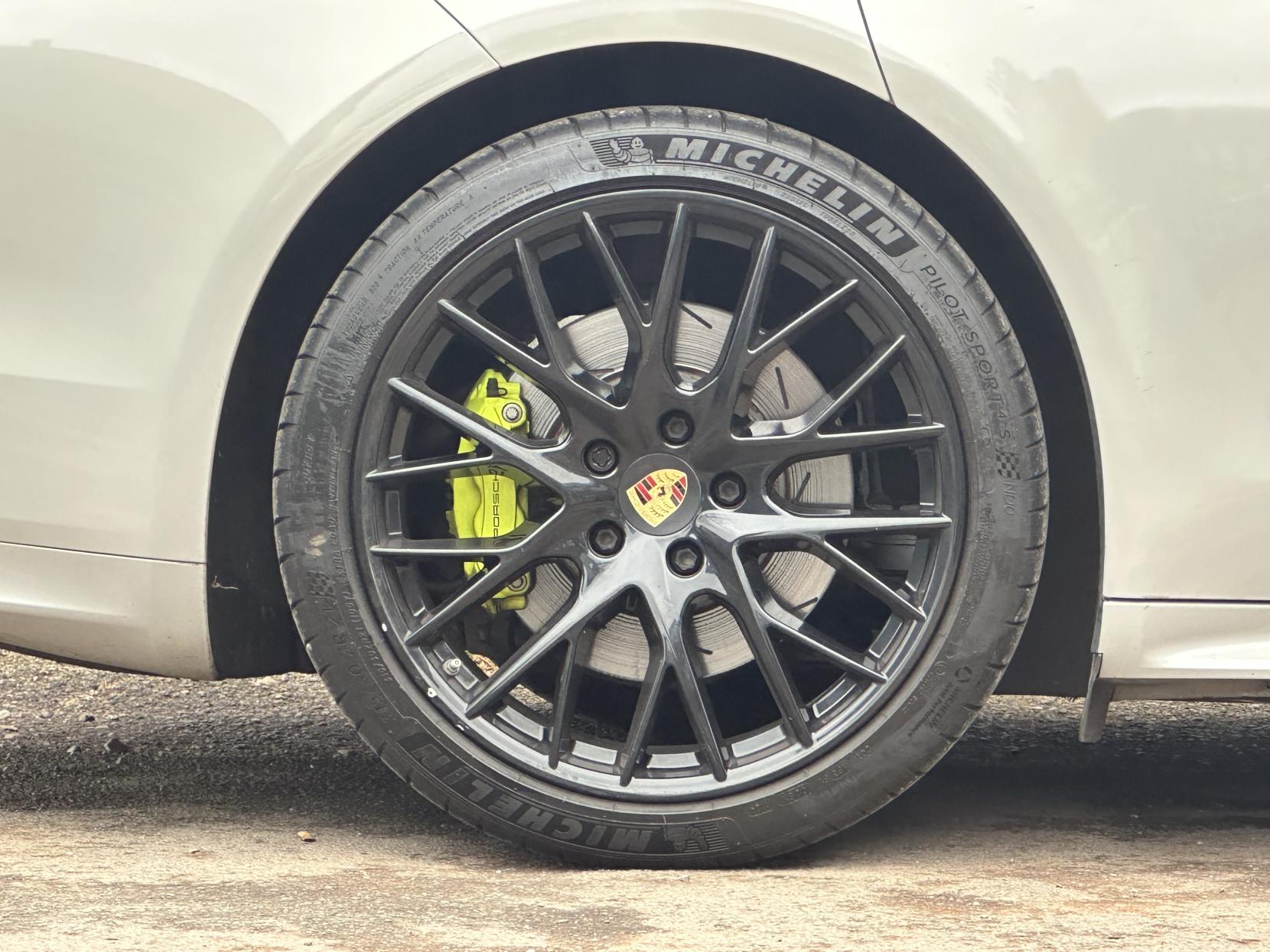 Porsche Panamera 2.9 V6 E-Hybrid 14kWh 4 Saloon 5dr Petrol Plug-in Hybrid PDK 4WD Euro 6 (s/s) (462 ps)