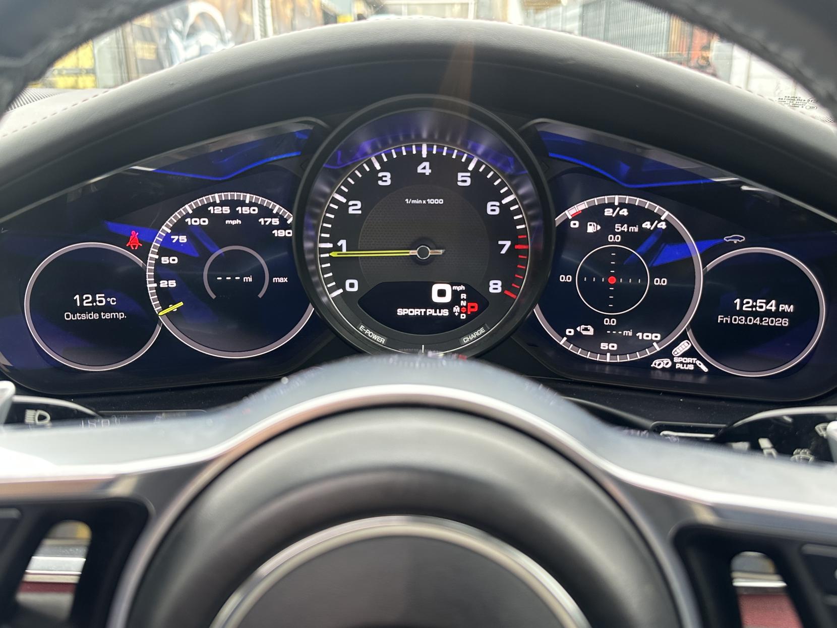 Porsche Panamera 2.9 V6 E-Hybrid 14kWh 4 Saloon 5dr Petrol Plug-in Hybrid PDK 4WD Euro 6 (s/s) (462 ps)