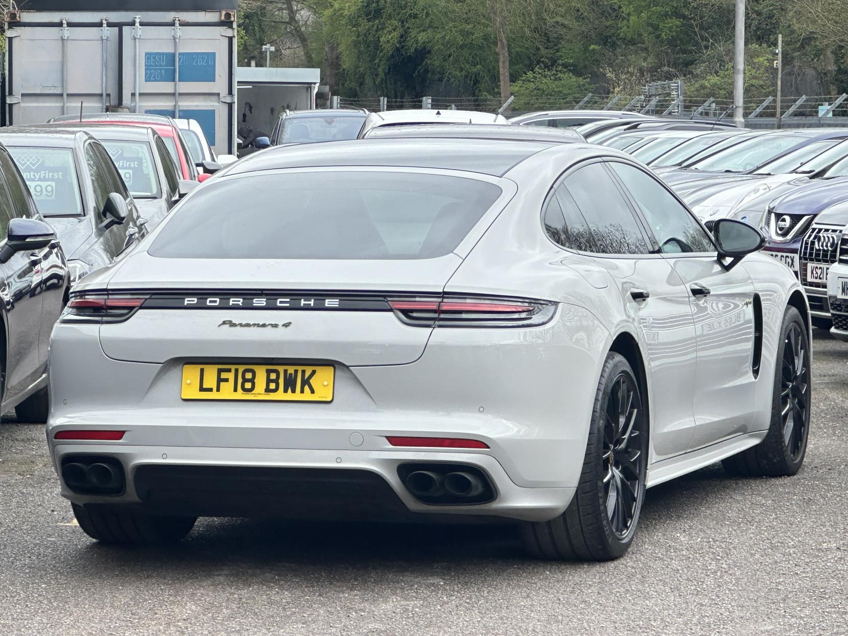 Porsche Panamera 2.9 V6 E-Hybrid 14kWh 4 Saloon 5dr Petrol Plug-in Hybrid PDK 4WD Euro 6 (s/s) (462 ps)