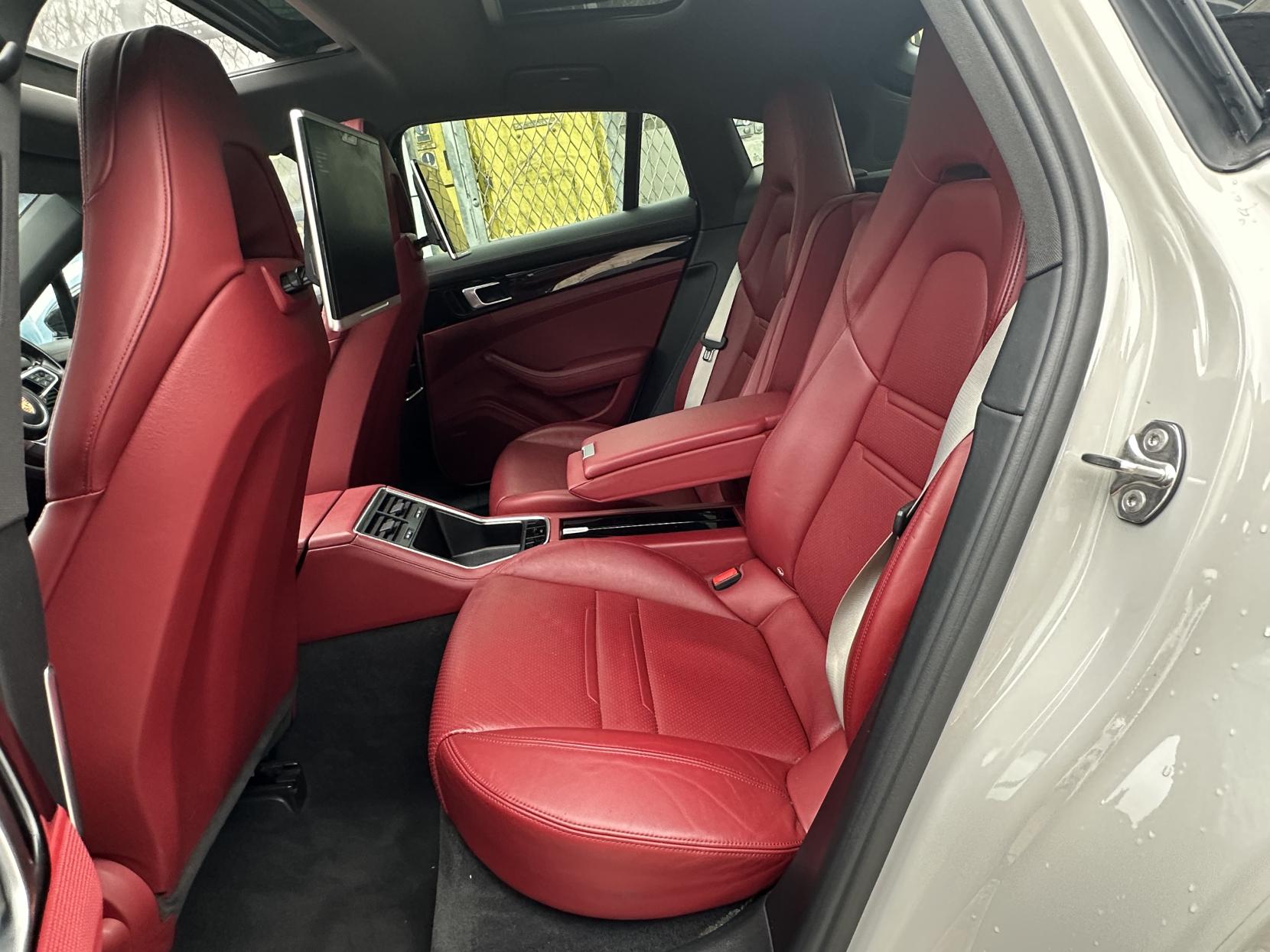 Porsche Panamera 2.9 V6 E-Hybrid 14kWh 4 Saloon 5dr Petrol Plug-in Hybrid PDK 4WD Euro 6 (s/s) (462 ps)