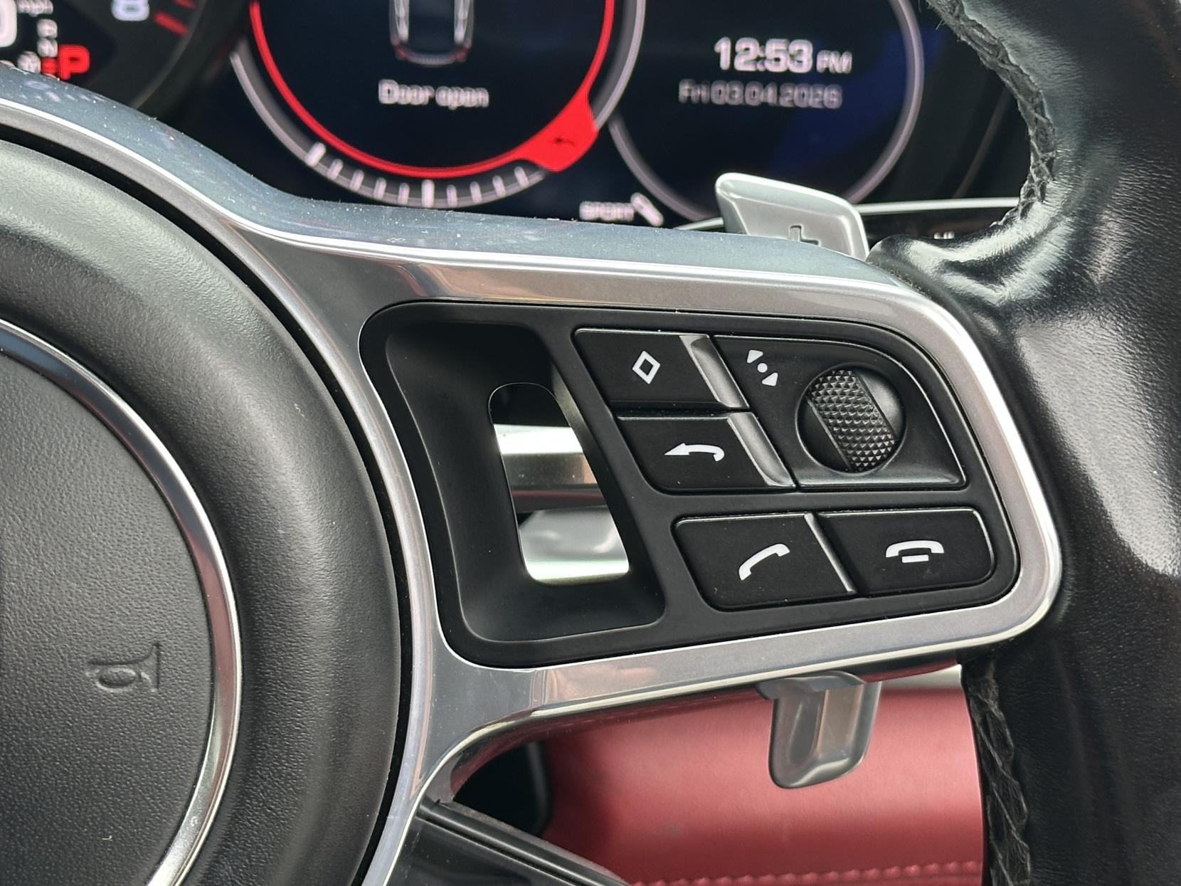 Porsche Panamera 2.9 V6 E-Hybrid 14kWh 4 Saloon 5dr Petrol Plug-in Hybrid PDK 4WD Euro 6 (s/s) (462 ps)