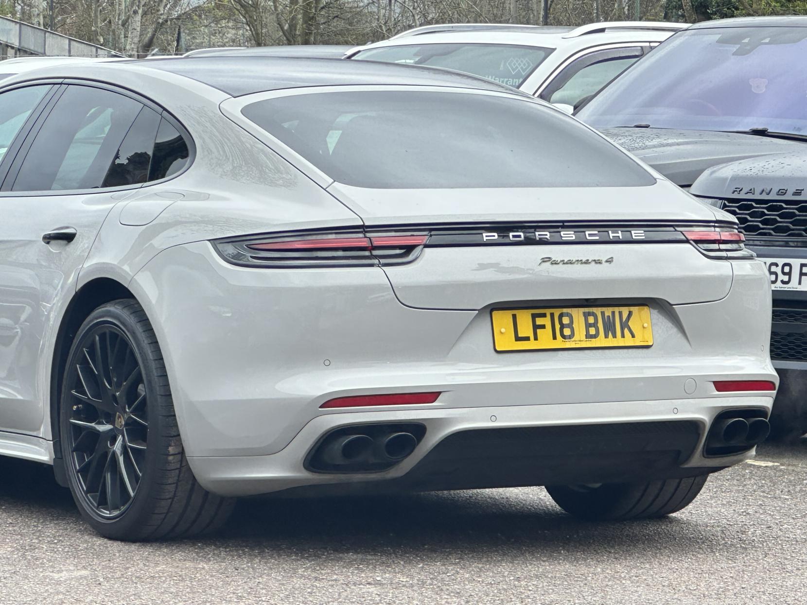 Porsche Panamera 2.9 V6 E-Hybrid 14kWh 4 Saloon 5dr Petrol Plug-in Hybrid PDK 4WD Euro 6 (s/s) (462 ps)