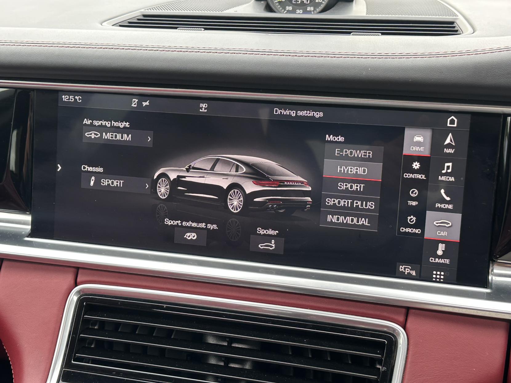 Porsche Panamera 2.9 V6 E-Hybrid 14kWh 4 Saloon 5dr Petrol Plug-in Hybrid PDK 4WD Euro 6 (s/s) (462 ps)