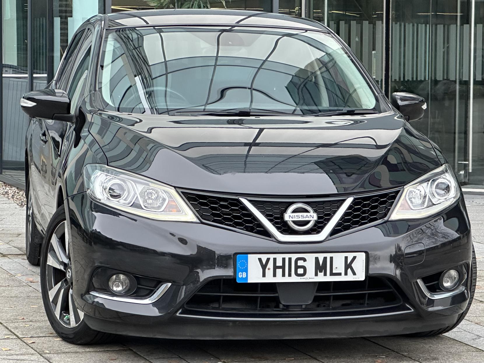 Nissan Pulsar 1.2 DIG-T Tekna Hatchback 5dr Petrol XTRON Euro 6 (s/s) (115 ps)
