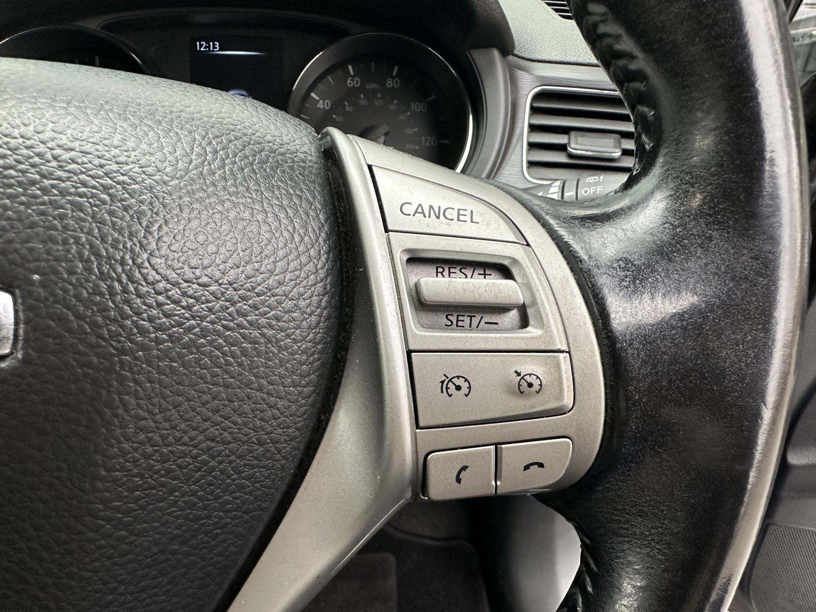 Nissan Pulsar 1.2 DIG-T Tekna Hatchback 5dr Petrol XTRON Euro 6 (s/s) (115 ps)