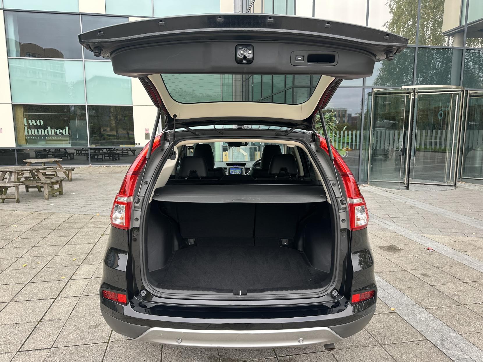 Honda CR-V 2.0 i-VTEC EX SUV 5dr Petrol Auto 4WD Euro 6 (155 ps)