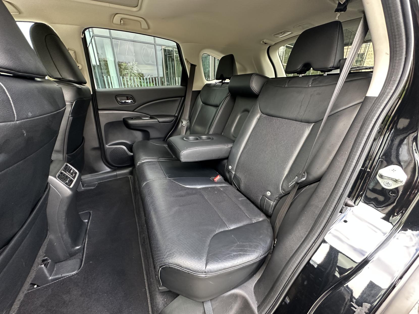 Honda CR-V 2.0 i-VTEC EX SUV 5dr Petrol Auto 4WD Euro 6 (155 ps)