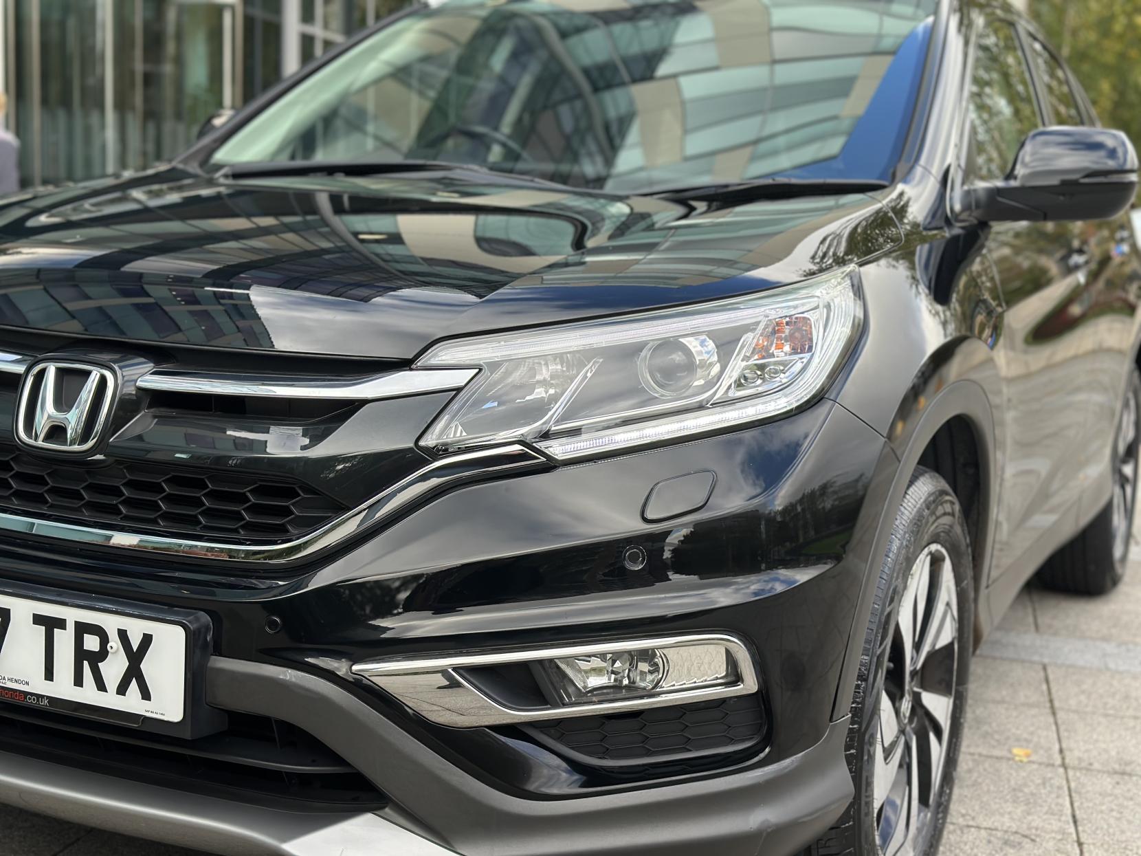 Honda CR-V 2.0 i-VTEC EX SUV 5dr Petrol Auto 4WD Euro 6 (155 ps)