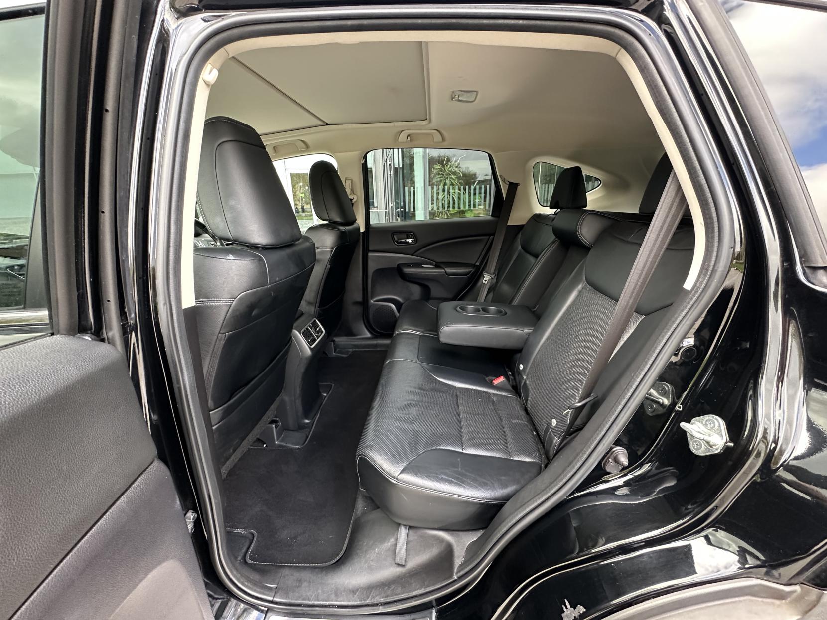 Honda CR-V 2.0 i-VTEC EX SUV 5dr Petrol Auto 4WD Euro 6 (155 ps)