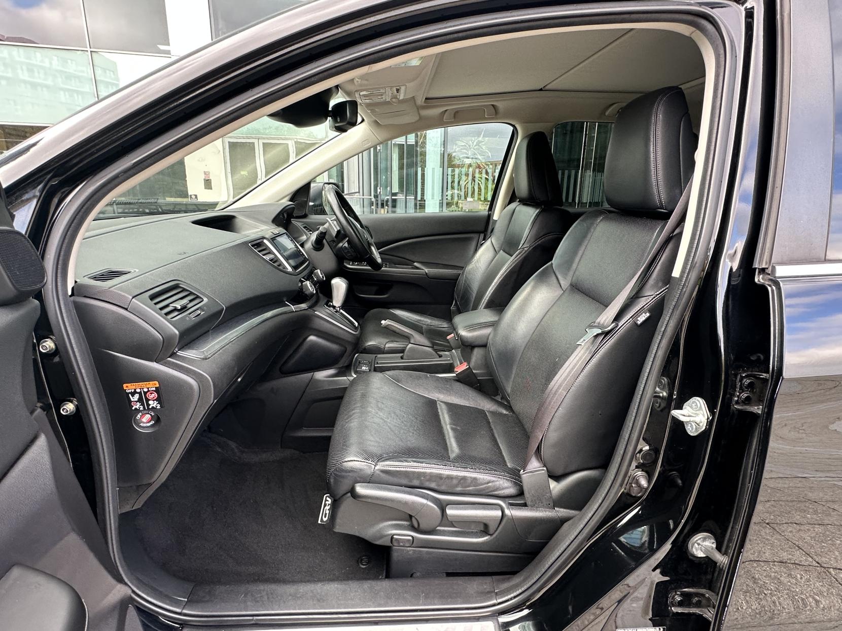 Honda CR-V 2.0 i-VTEC EX SUV 5dr Petrol Auto 4WD Euro 6 (155 ps)