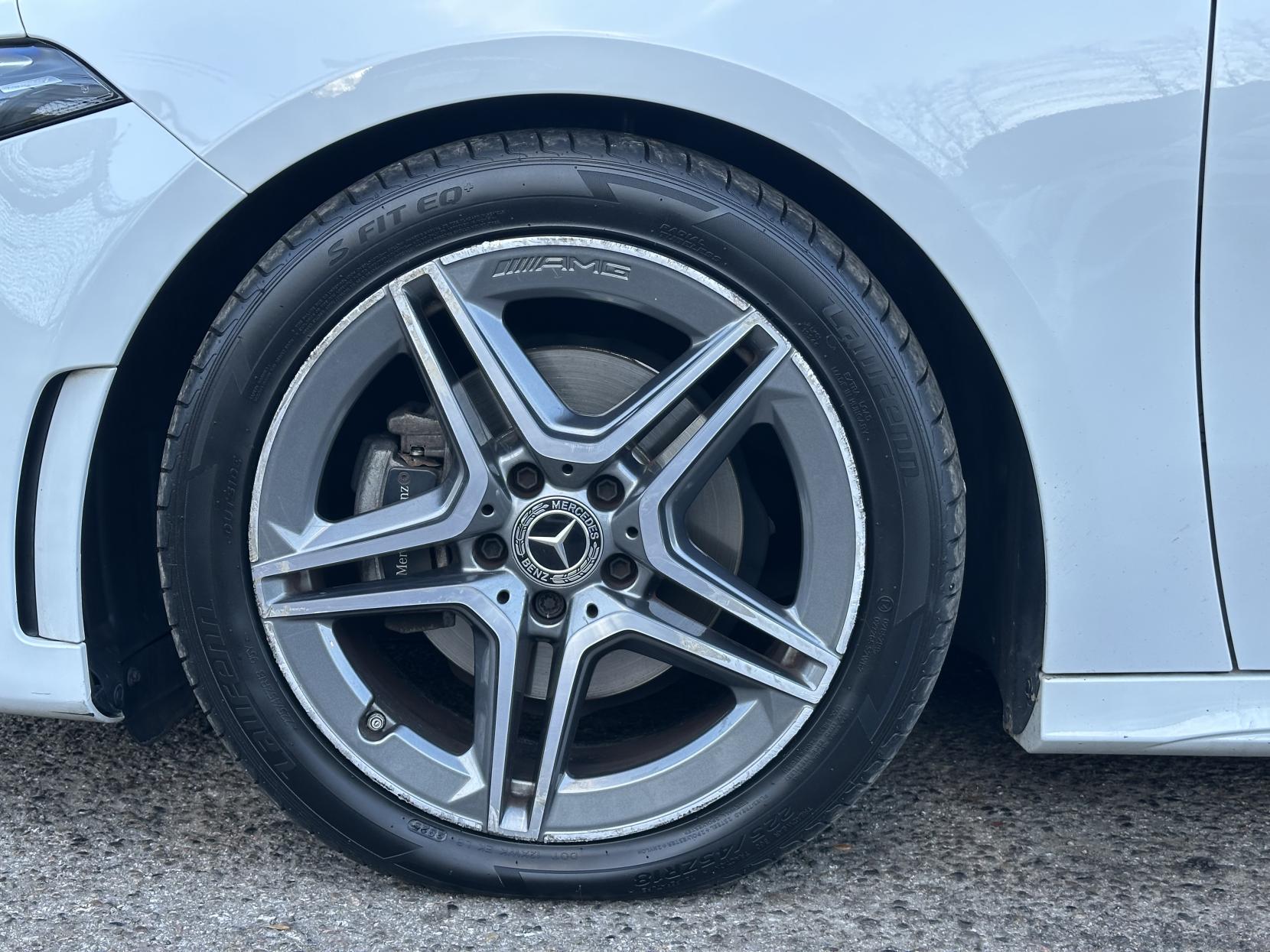 Mercedes-Benz A Class 1.3 A200 AMG Line (Executive) Hatchback 5dr Petrol 7G-DCT Euro 6 (s/s) (163 ps)