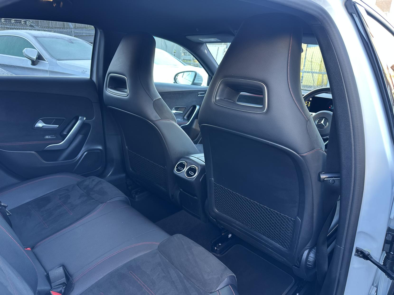 Mercedes-Benz A Class 1.3 A200 AMG Line (Executive) Hatchback 5dr Petrol 7G-DCT Euro 6 (s/s) (163 ps)