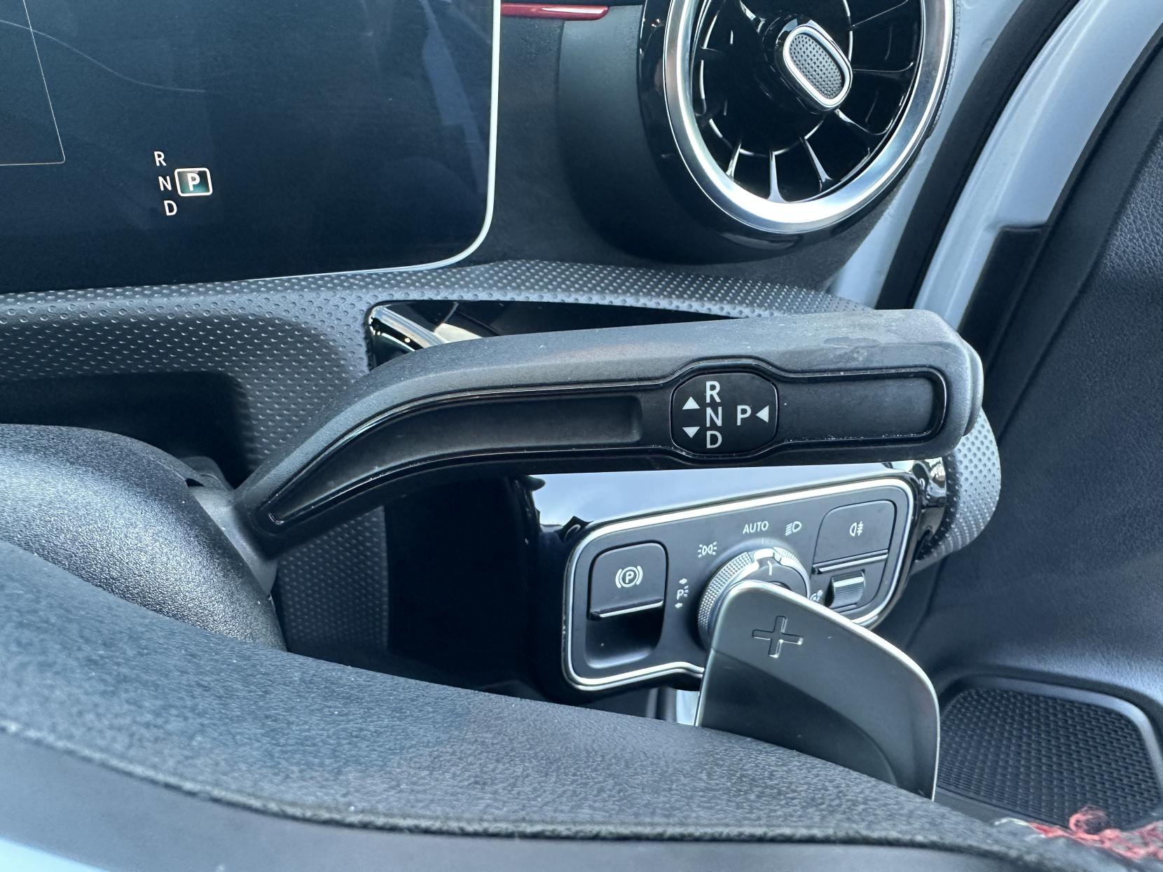 Mercedes-Benz A Class 1.3 A200 AMG Line (Executive) Hatchback 5dr Petrol 7G-DCT Euro 6 (s/s) (163 ps)