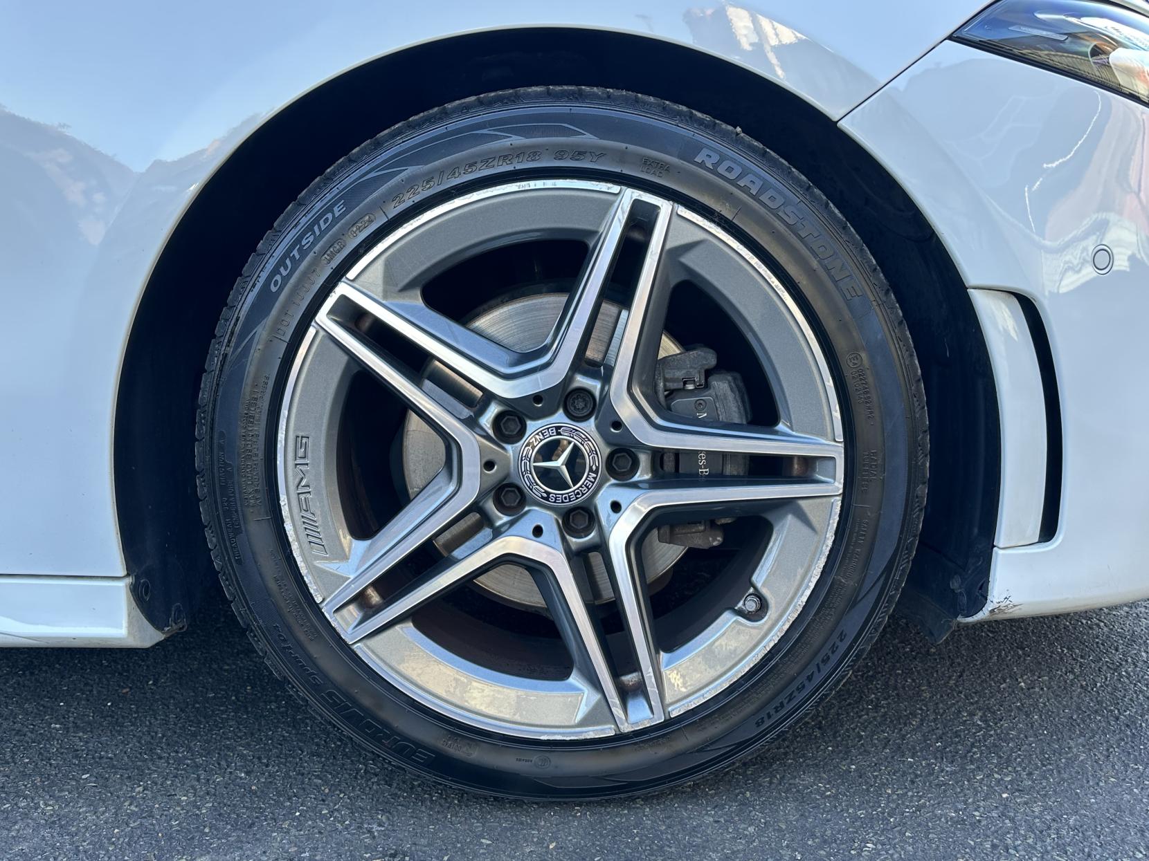 Mercedes-Benz A Class 1.3 A200 AMG Line (Executive) Hatchback 5dr Petrol 7G-DCT Euro 6 (s/s) (163 ps)