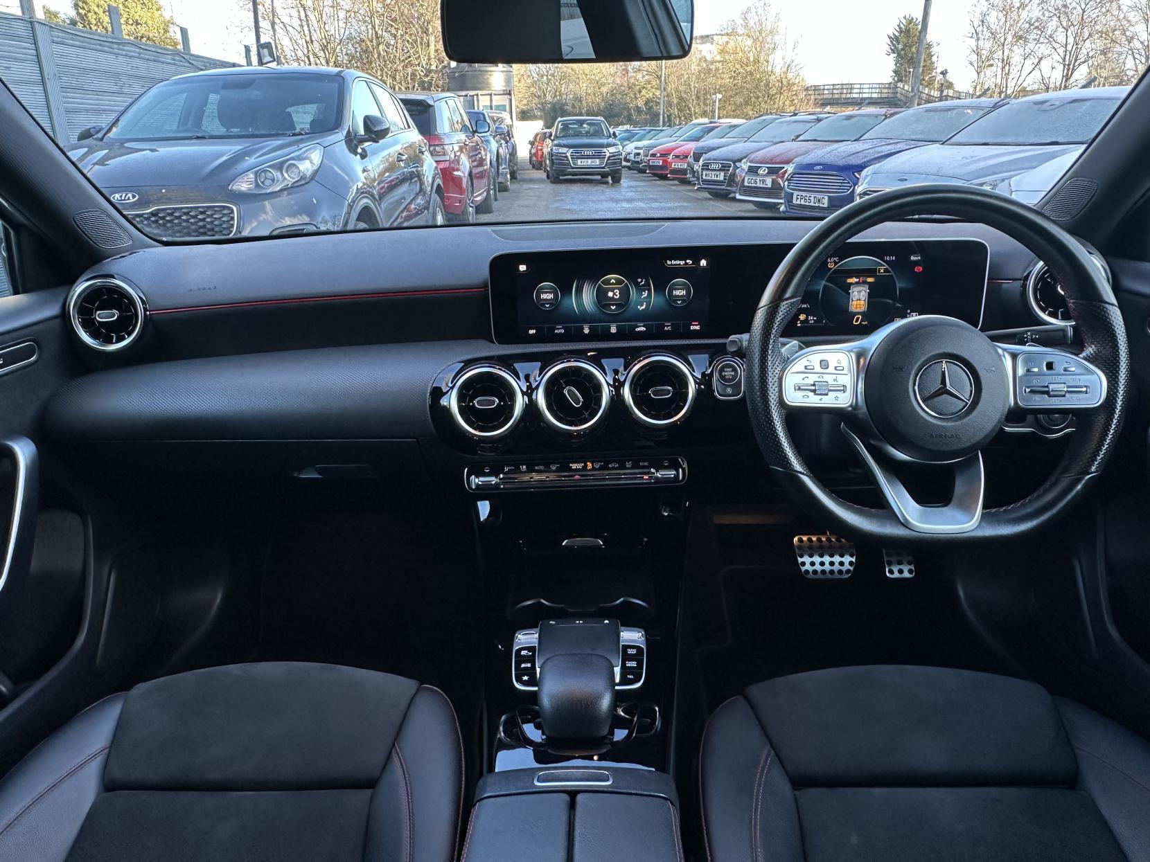 Mercedes-Benz A Class 1.3 A200 AMG Line (Executive) Hatchback 5dr Petrol 7G-DCT Euro 6 (s/s) (163 ps)