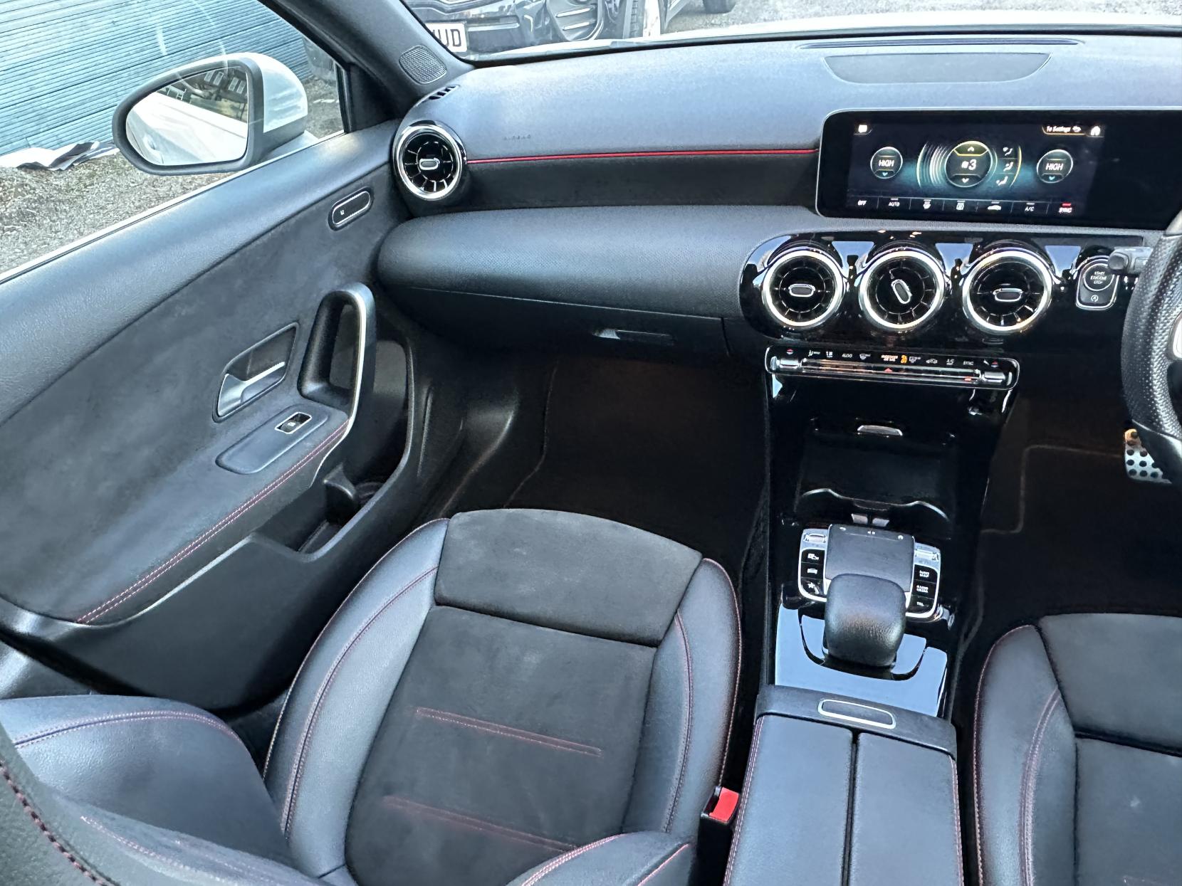 Mercedes-Benz A Class 1.3 A200 AMG Line (Executive) Hatchback 5dr Petrol 7G-DCT Euro 6 (s/s) (163 ps)